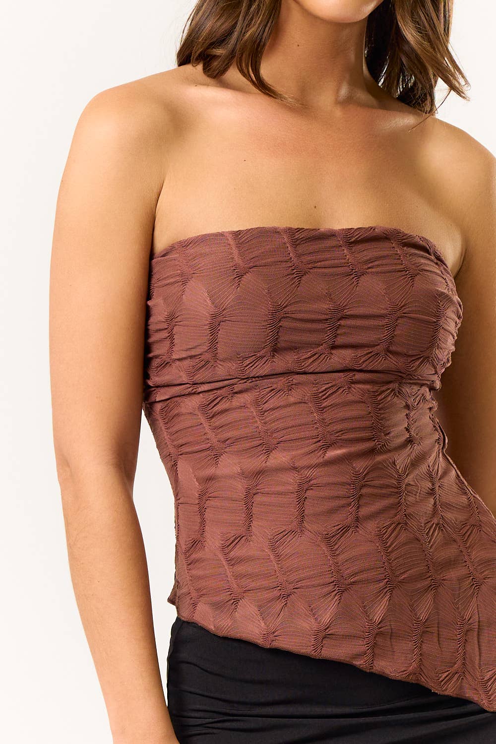 TEXTURED ASYMMETRICAL TUBE TOP
