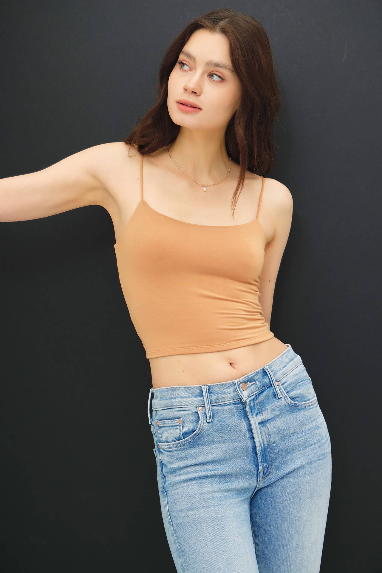 Be Cool BASIC THREADS CROPPED SPAGHETTI TANK Butterscotch