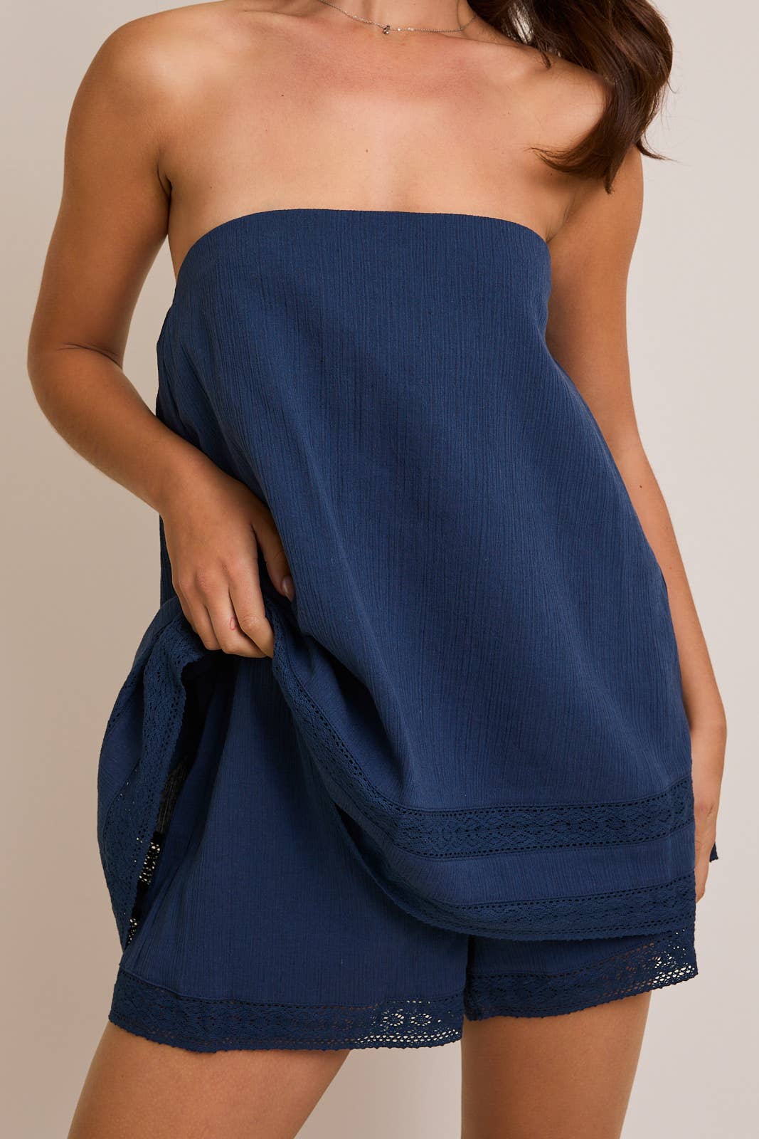 LE LIS LACE TRIM DETAIL TUBE ROMPER