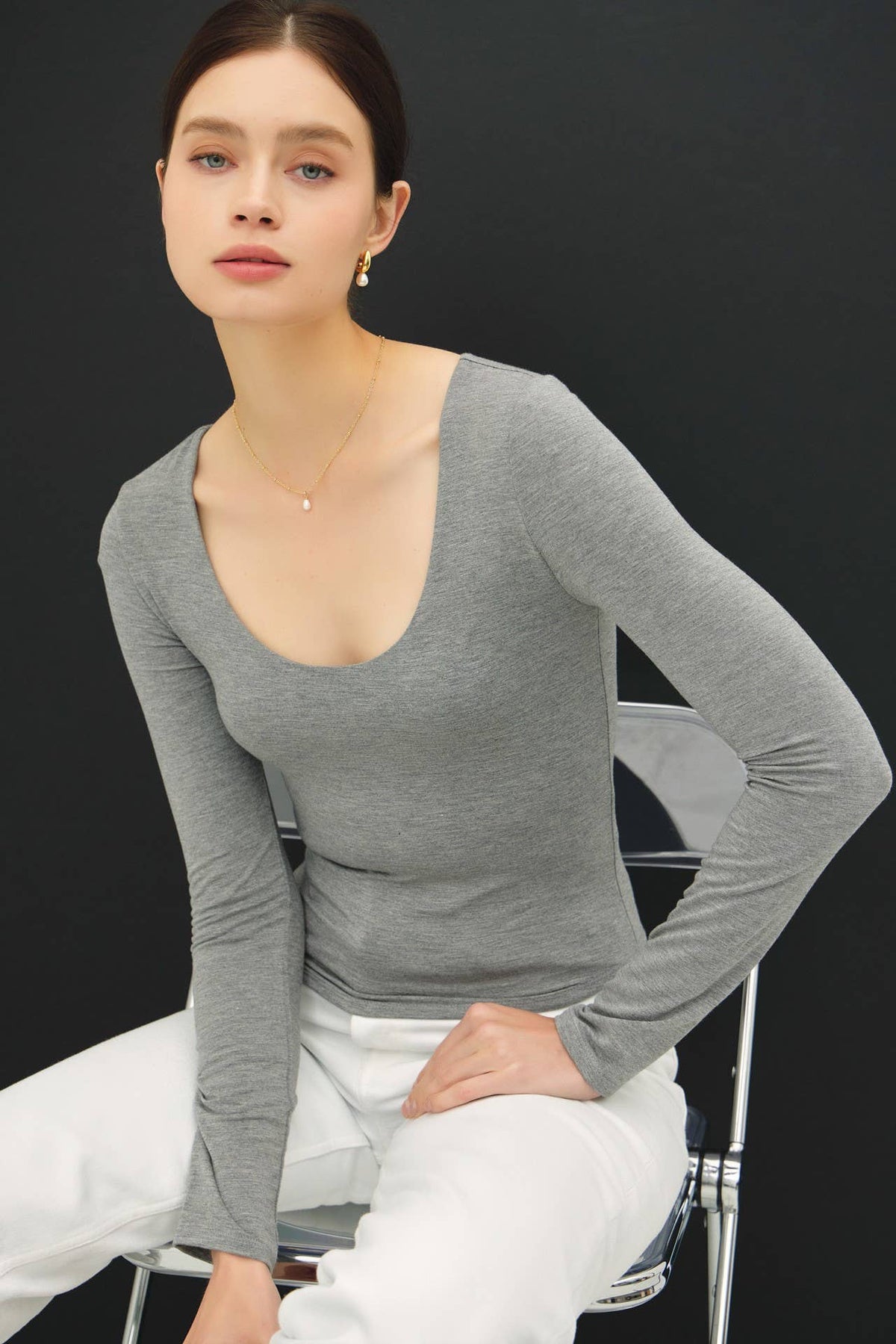 BASIC THREADS LONG SLEEVE TOP