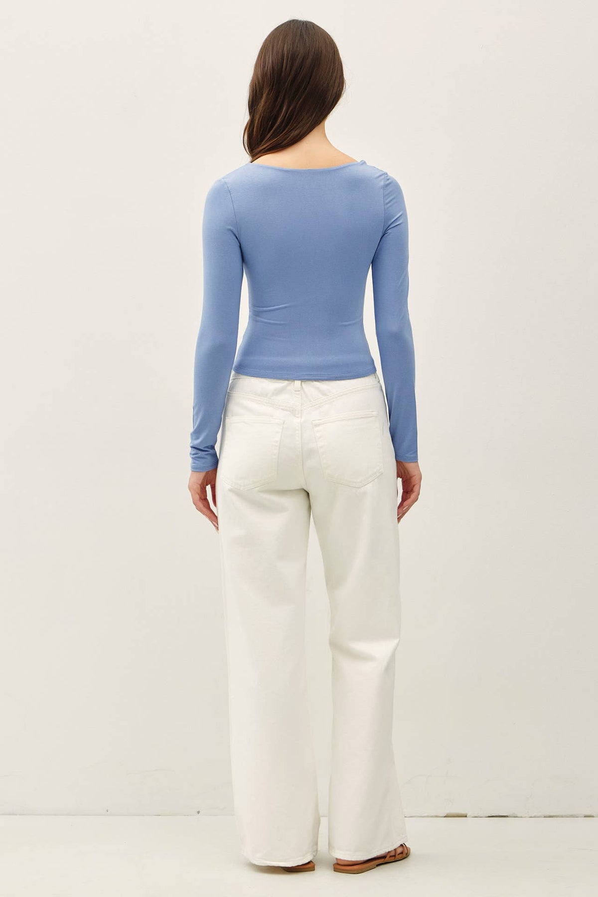 BASIC THREADS LONG SLEEVE TOP