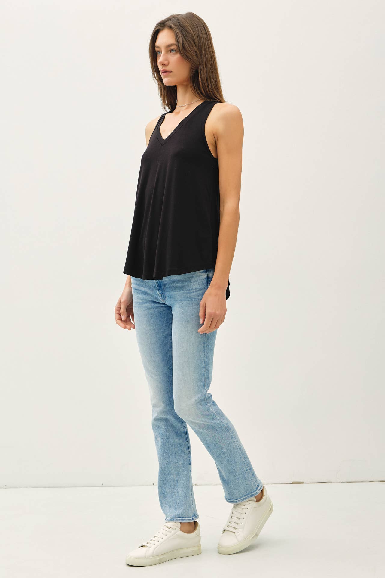 Be Cool Basic Threads Flowy V-NECK TANK