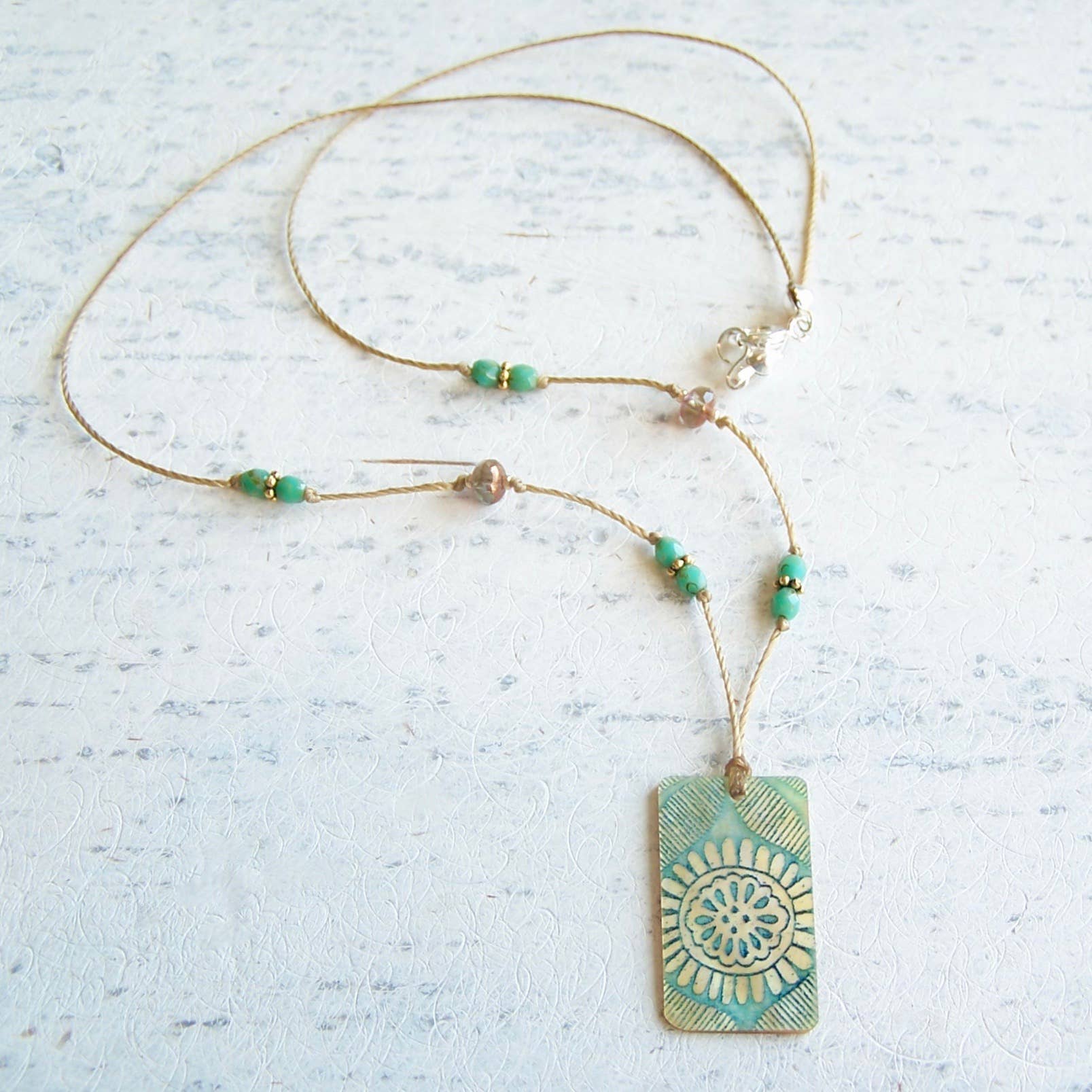 Jo Bird Jewelry Mother of Pearl Shell Necklace - Tropical Colors