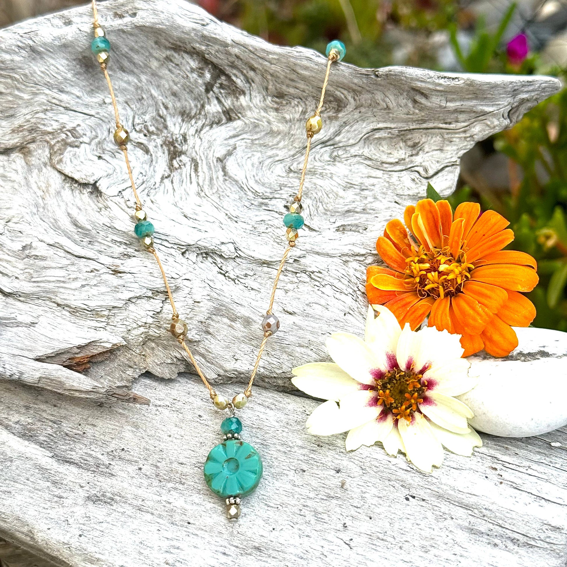 Jo Bird Jewelry Flower Pendant Necklace Turquoise