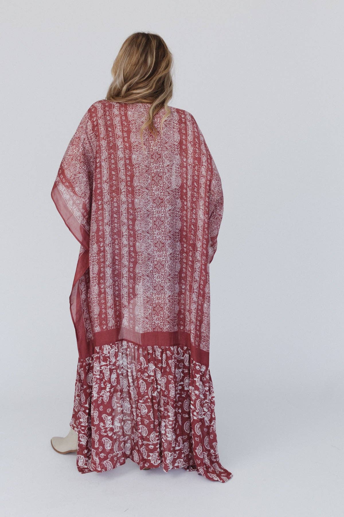 Three Bird Nest Paisley Tapestry Free Flow Duster - Wine