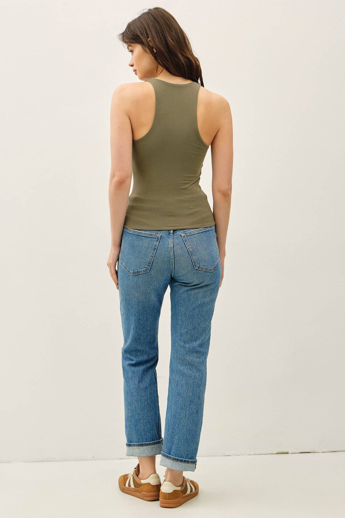 Be Cool BASIC THREADS V-NECK RACER BACK TANK