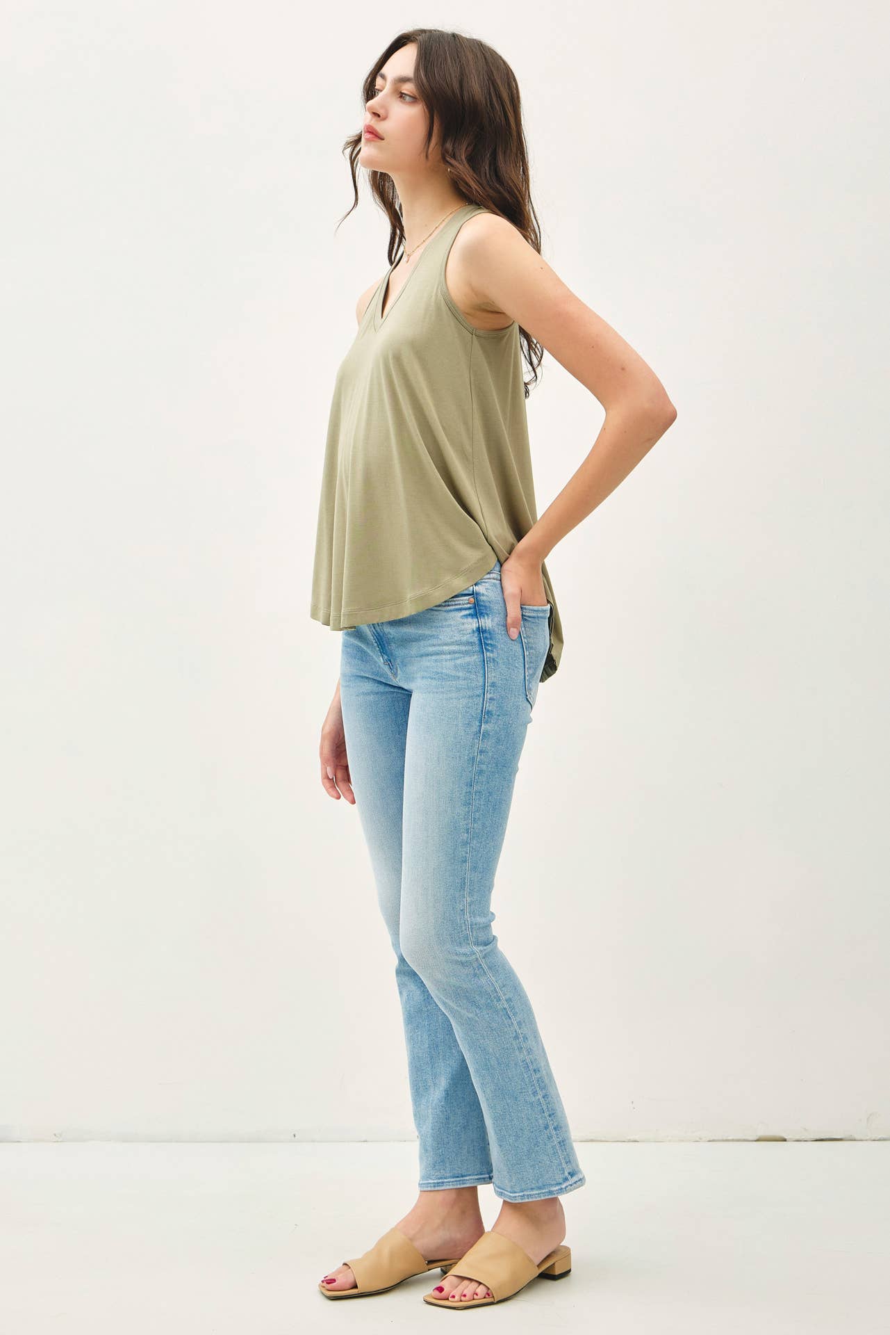 Be Cool Basic Threads Flowy V-NECK TANK