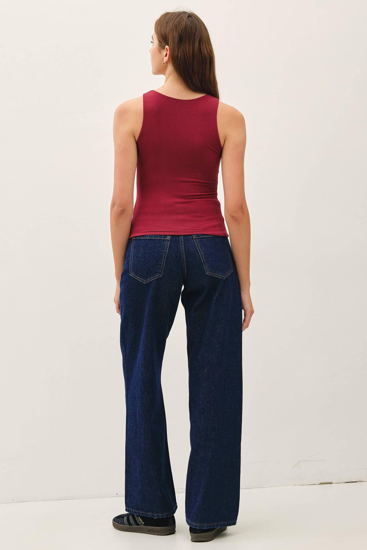 Be Cool BASIC THREADS FULL LENGTH V-NECK TANK