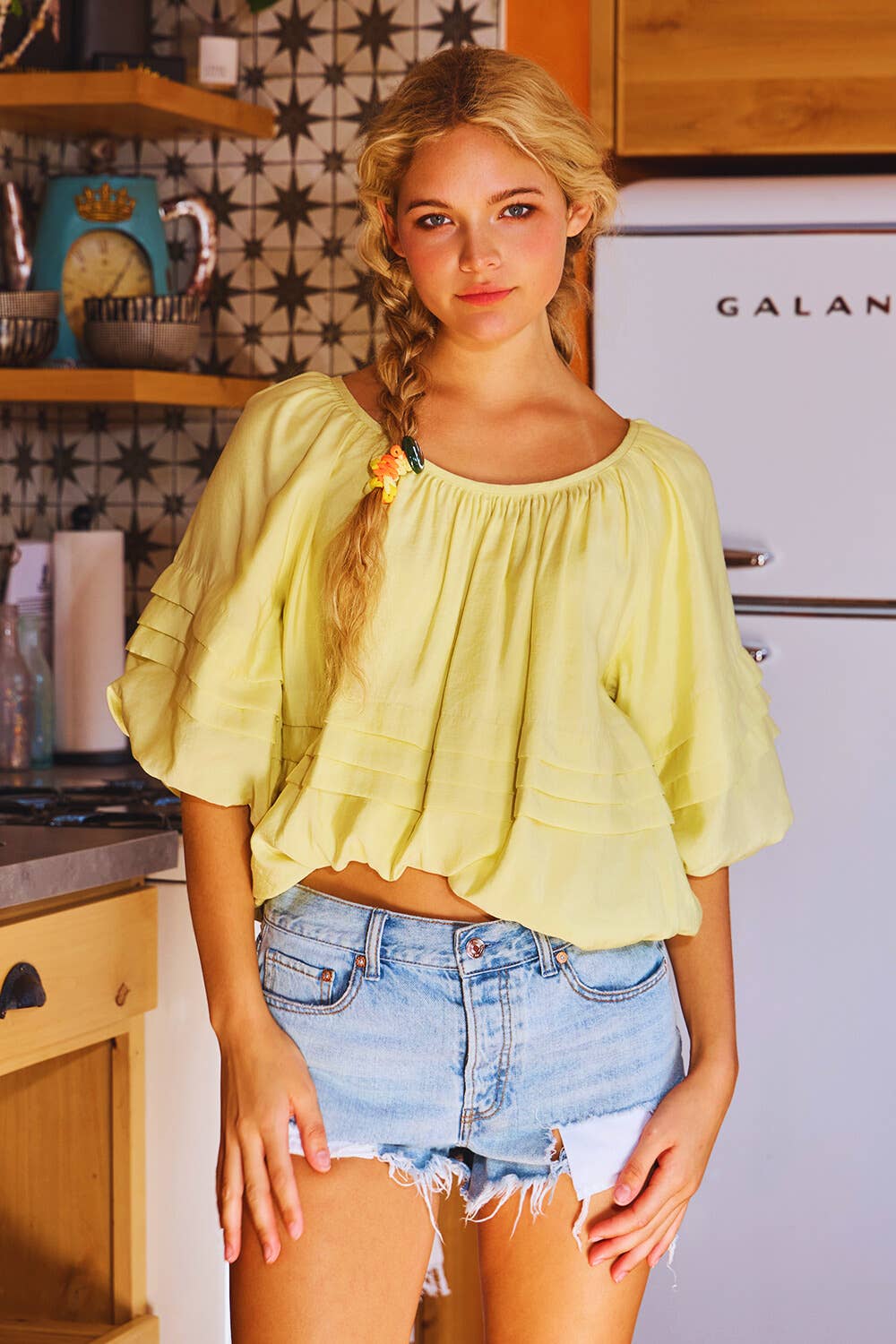 BUCKETLIST Sunshine Bubble Top