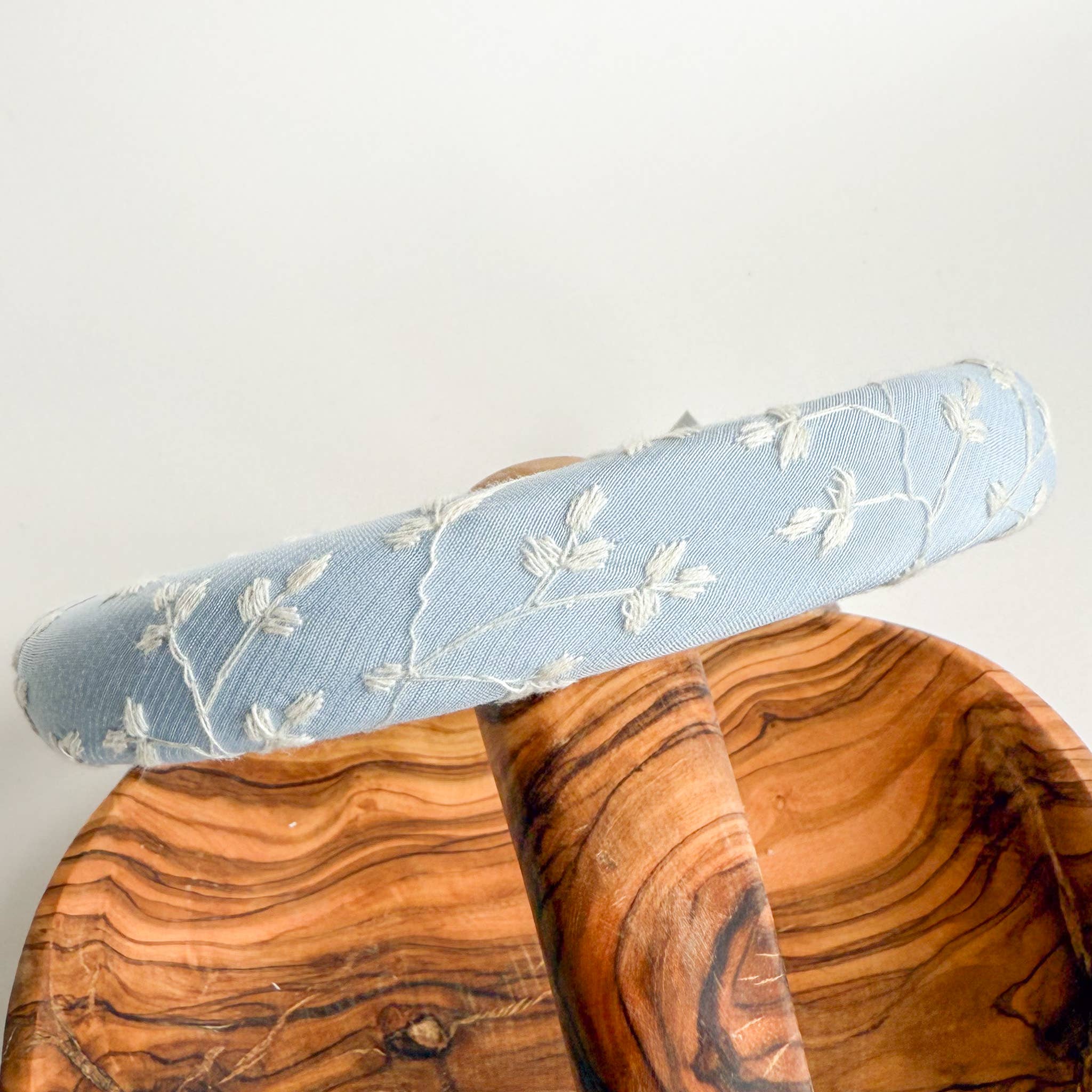 Adorro Coastal Headbands Blue Floral