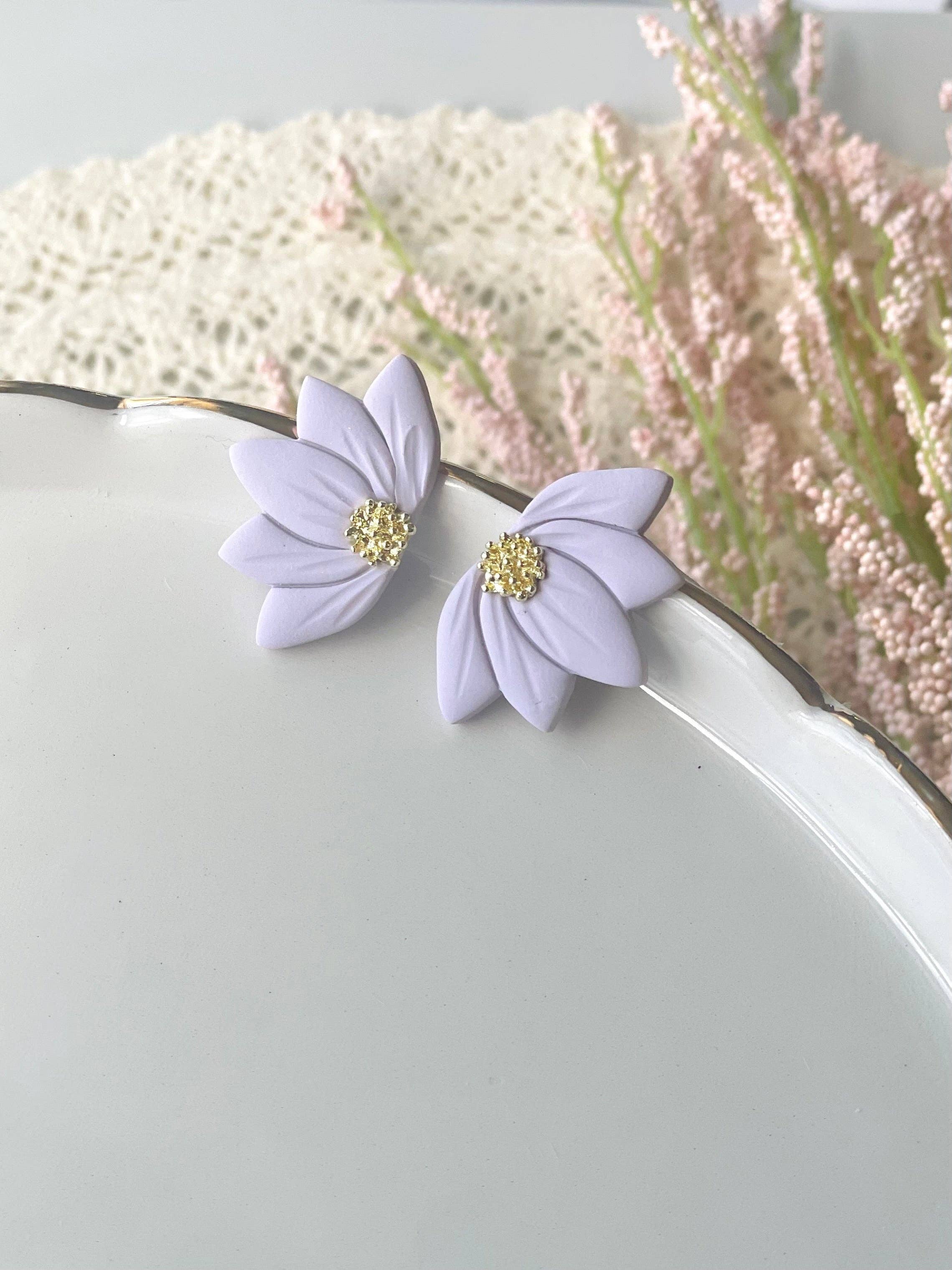 E & M Creative Design Co. Half flower earrings Lilac Floral