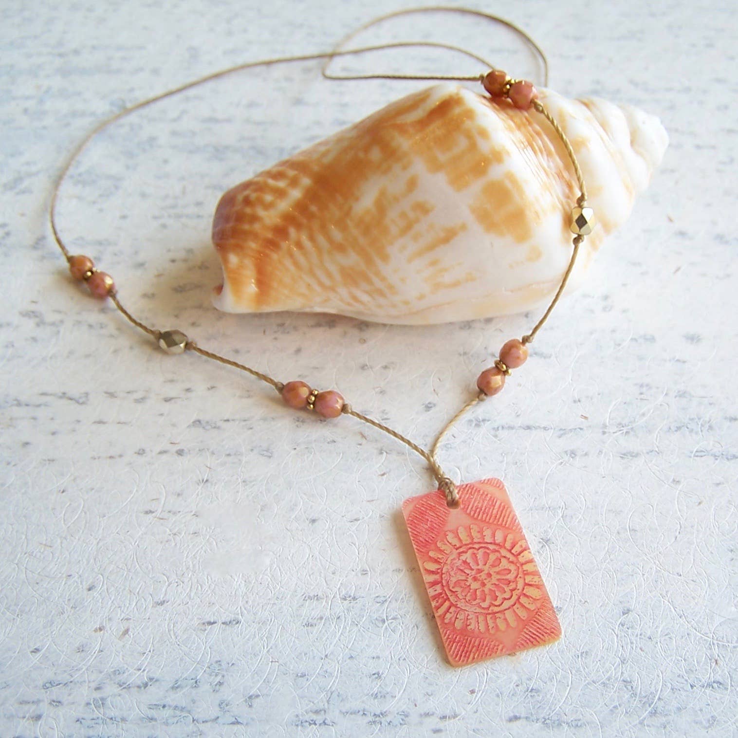 Jo Bird Jewelry Mother of Pearl Shell Necklace - Tropical Colors Coral