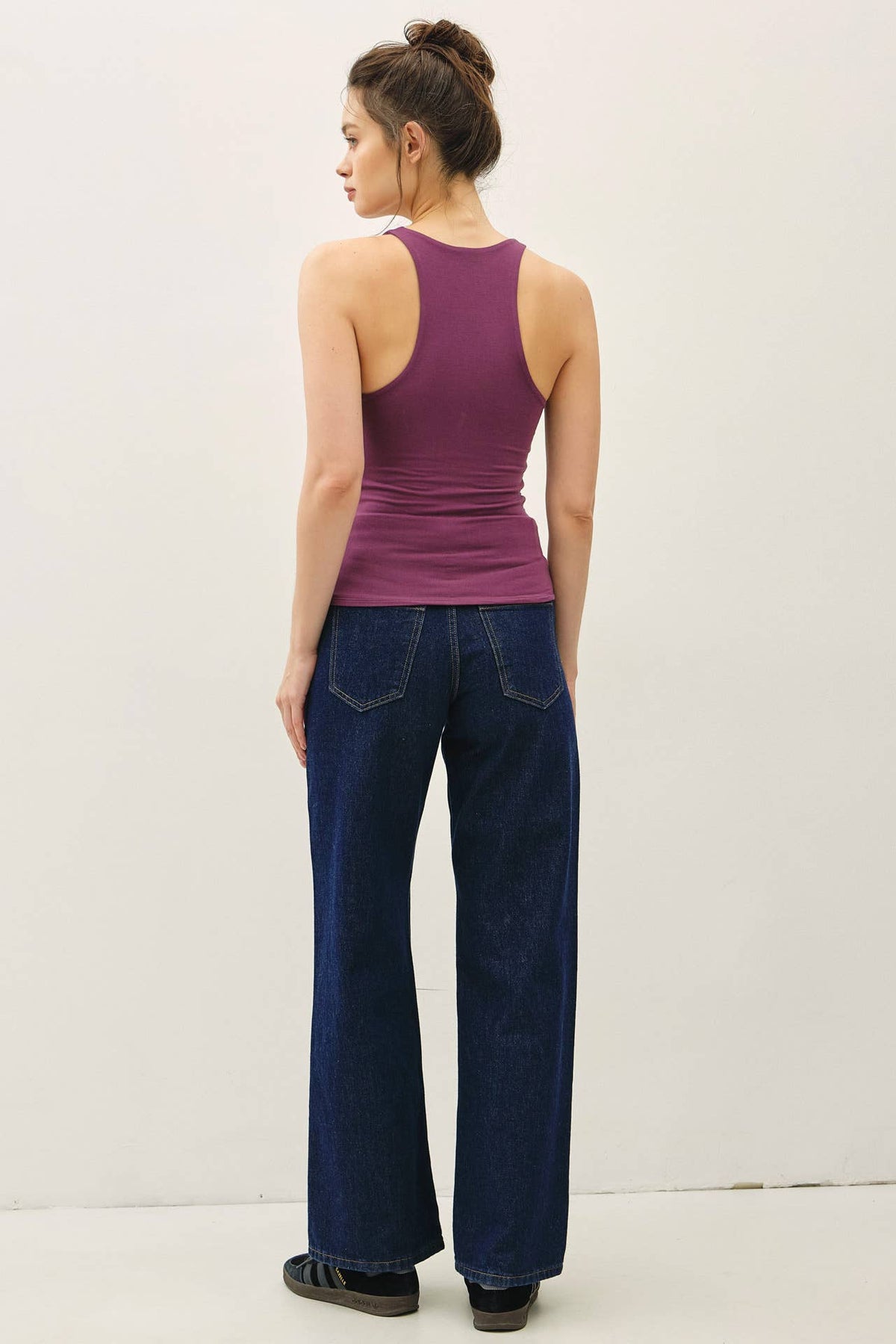 Be Cool BASIC THREADS V-NECK RACER BACK TANK