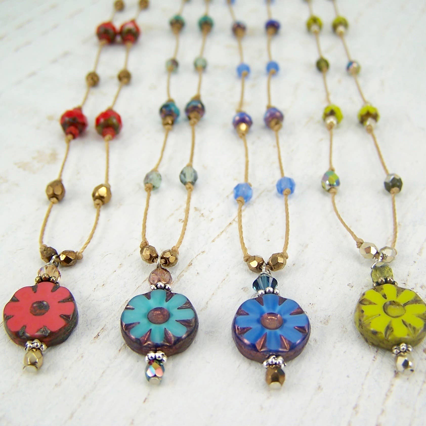 Jo Bird Jewelry Flower Pendant Necklace