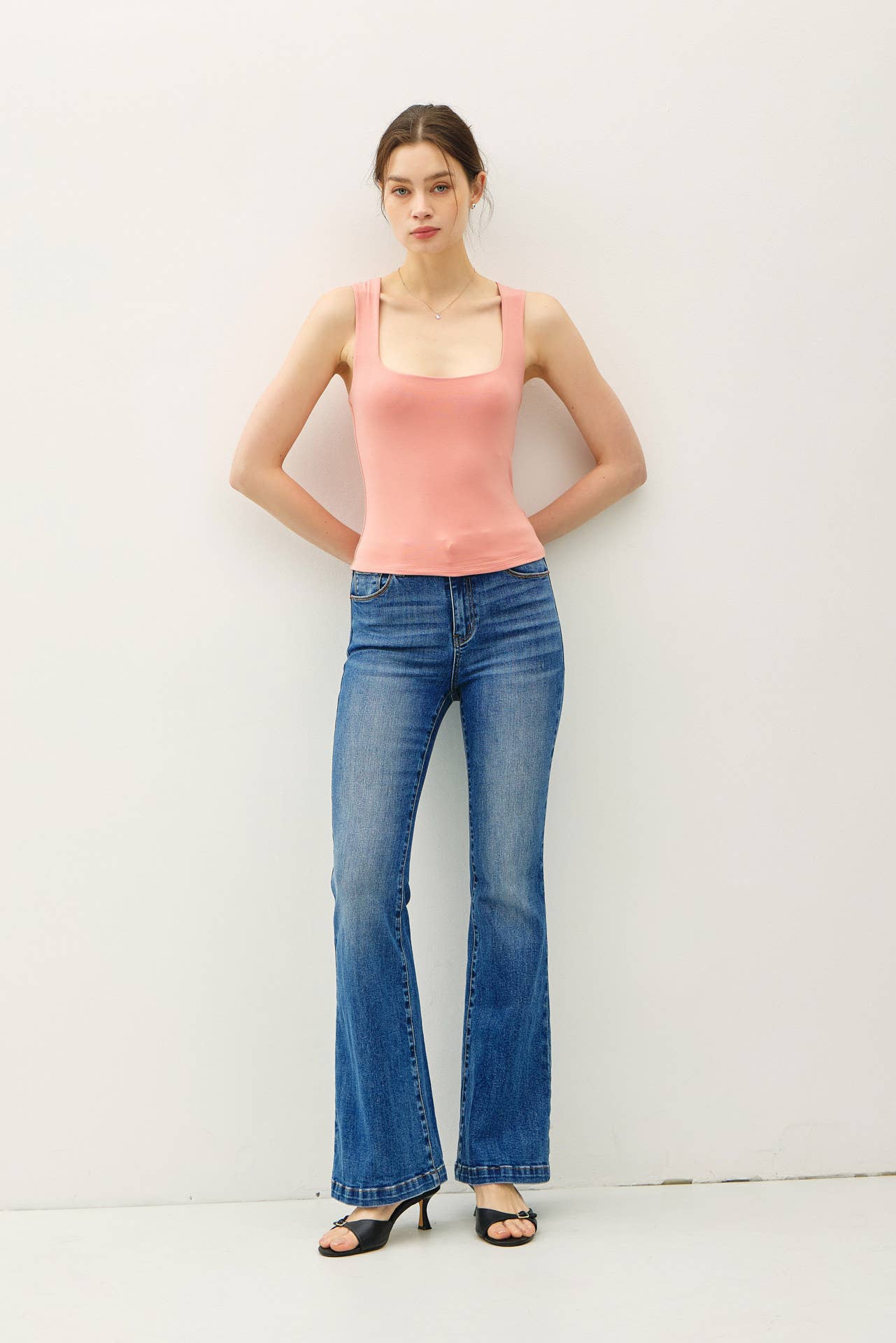 Be Cool BASIC THREADS DOUBLE LINED SQUARE NECK TANK