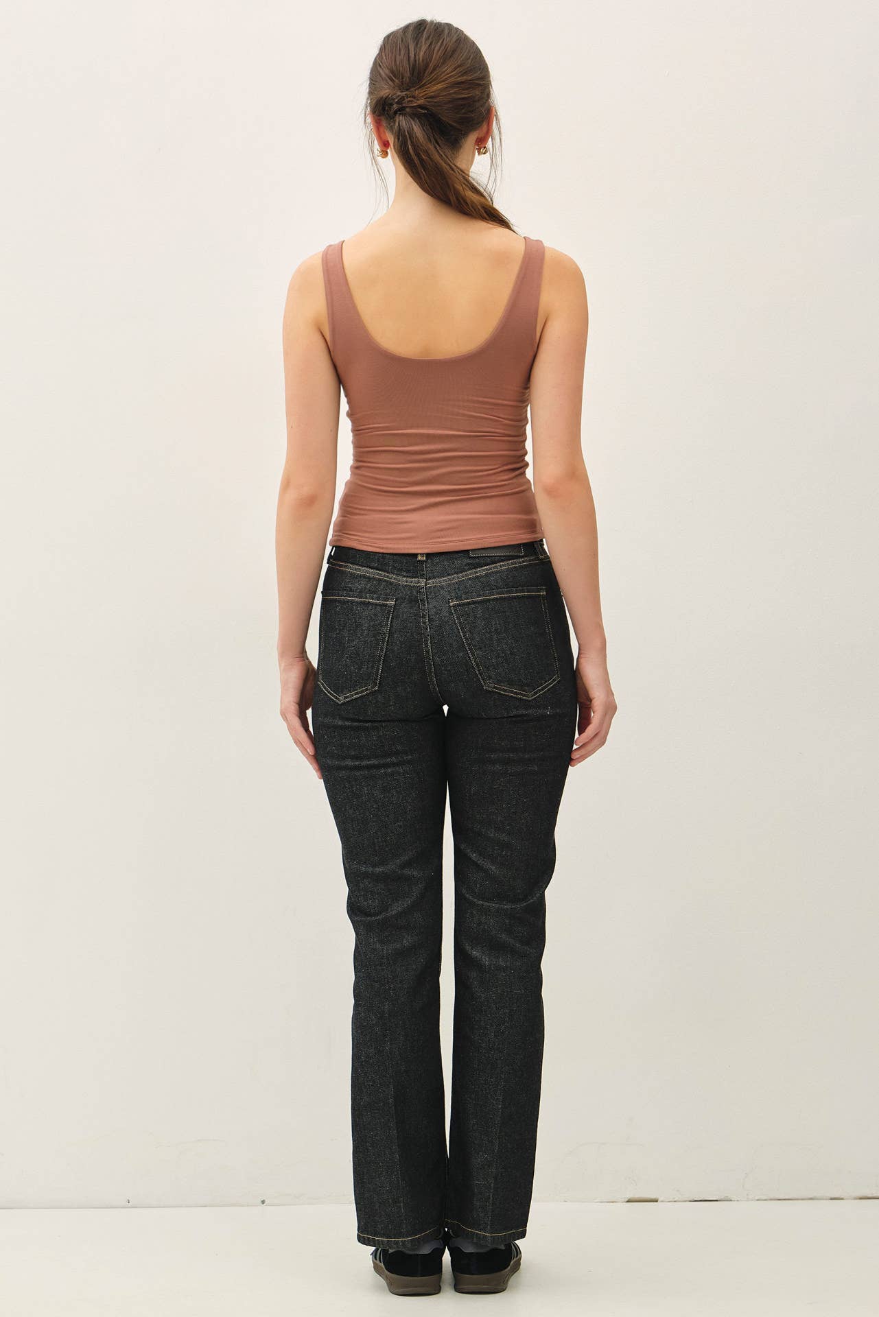 Be Cool BASIC THREADS SCOOP NECK TANK