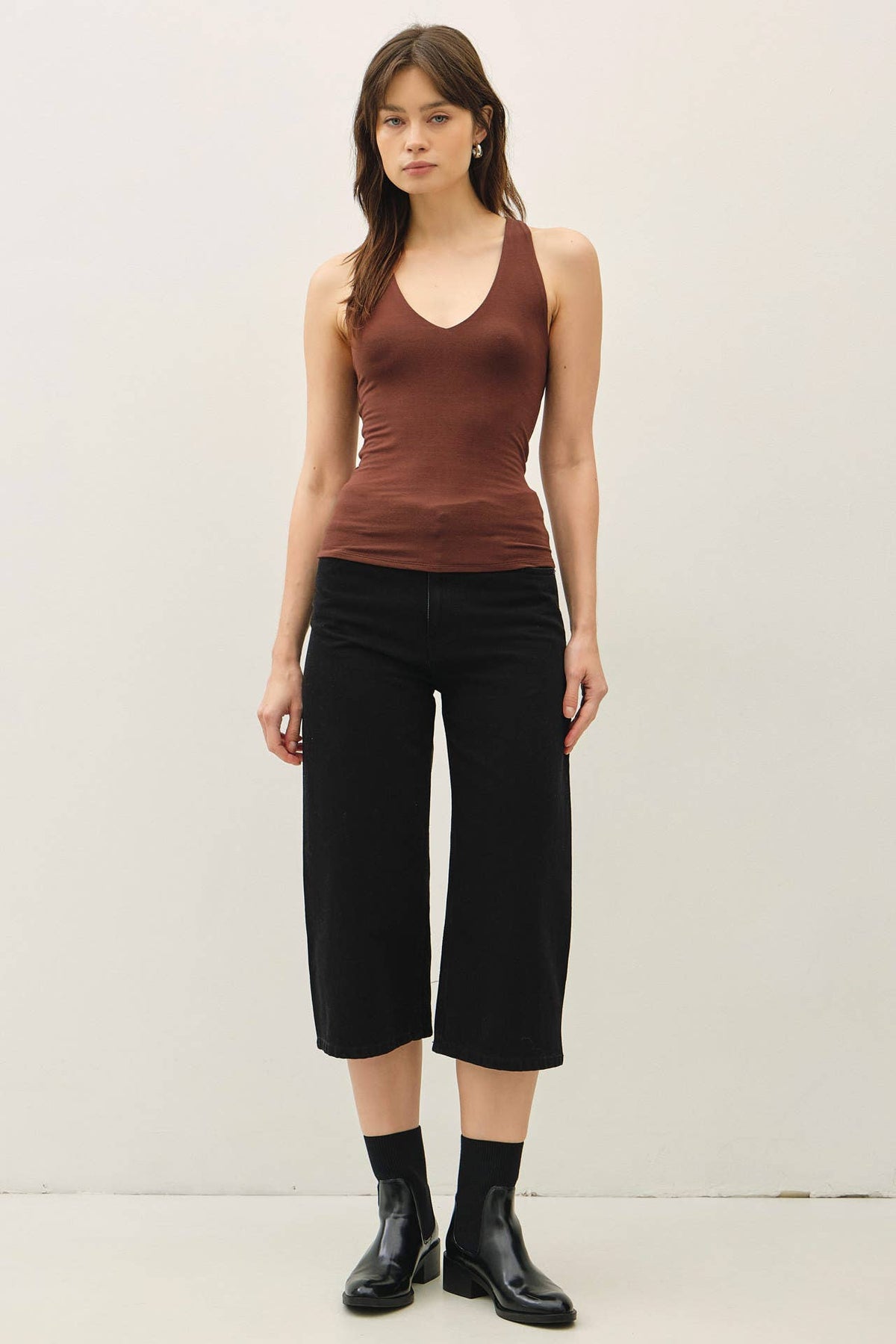 Be Cool BASIC THREADS V-NECK RACER BACK TANK
