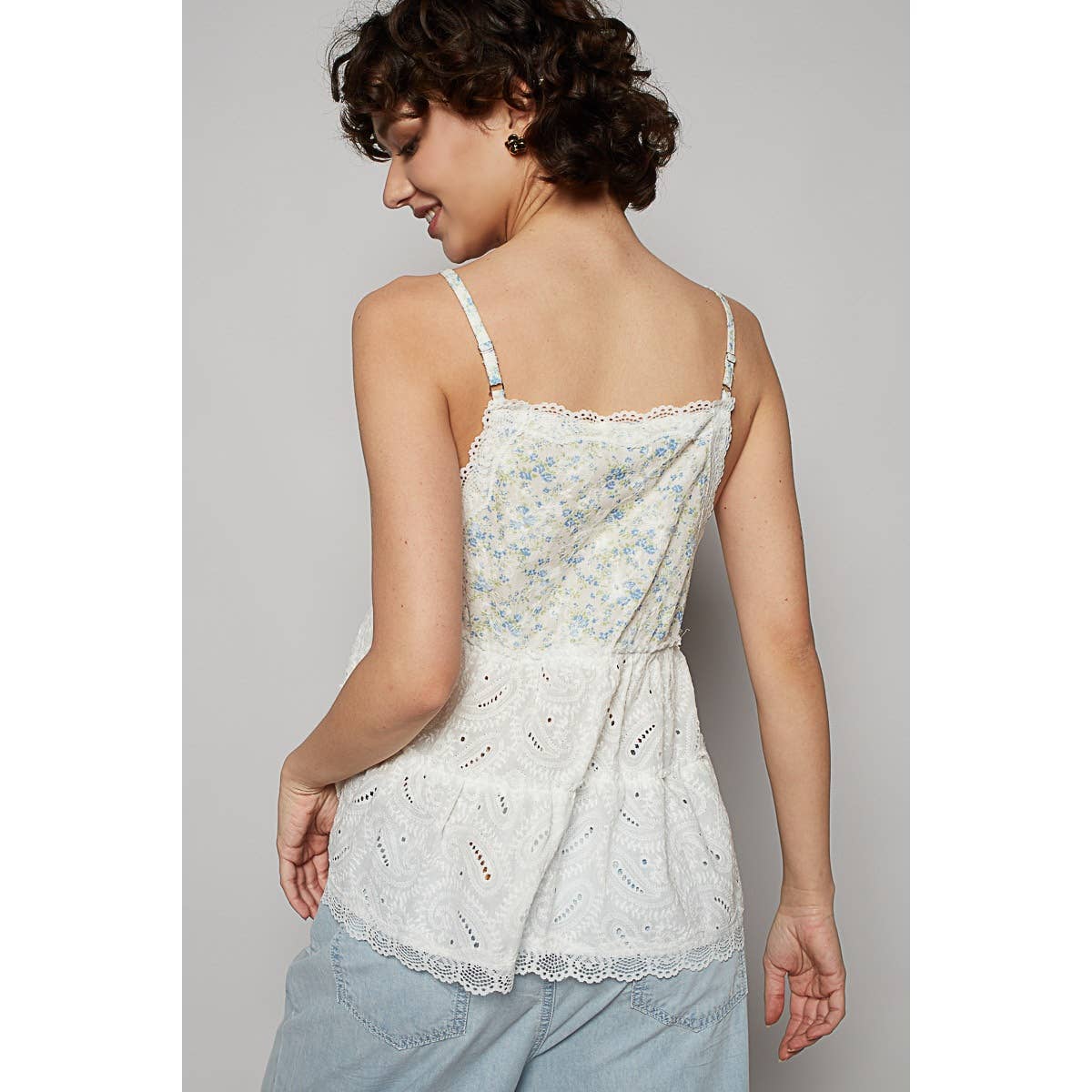 Pol Clothing V-neck ruffle sleeveless top