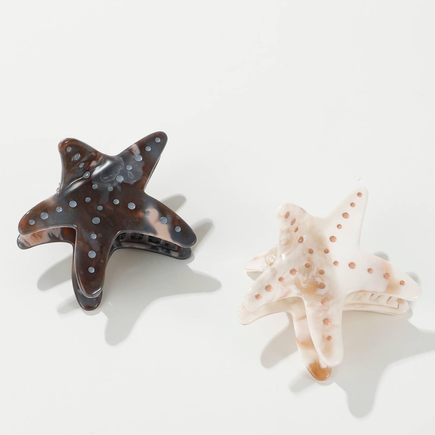 Adorro Calacatta Starfish | Medium Painted Starfish Claw Clip