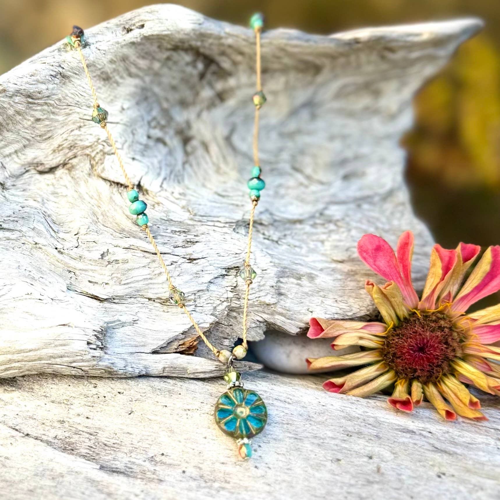 Jo Bird Jewelry Flower Pendant Necklace