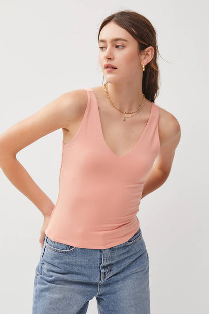 BASIC V-NECK TANK