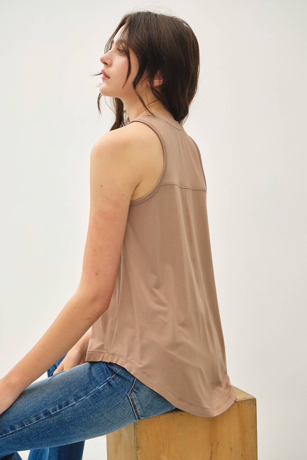 Be Cool Basic Threads Flowy V-NECK TANK