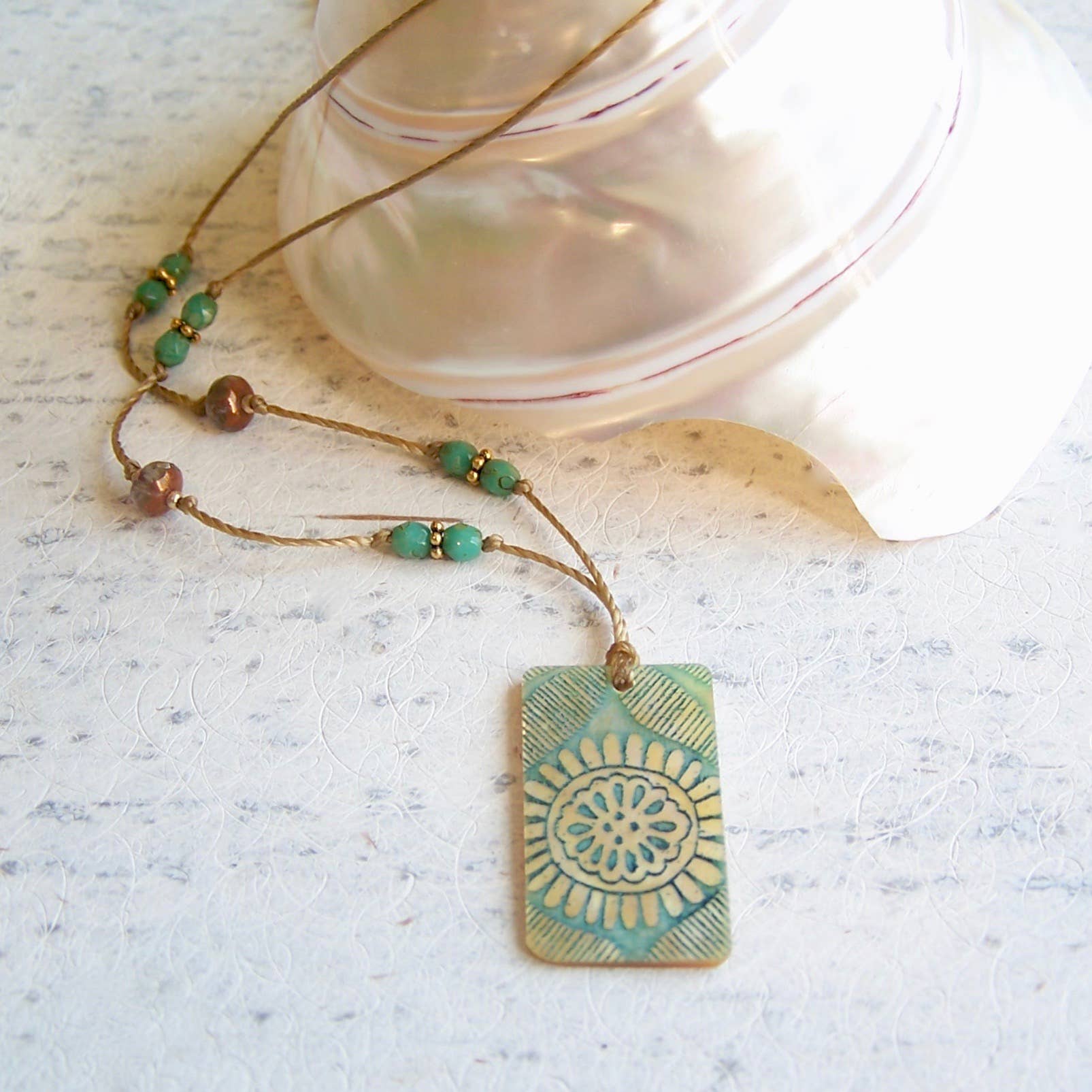 Jo Bird Jewelry Mother of Pearl Shell Necklace - Tropical Colors Sea Green