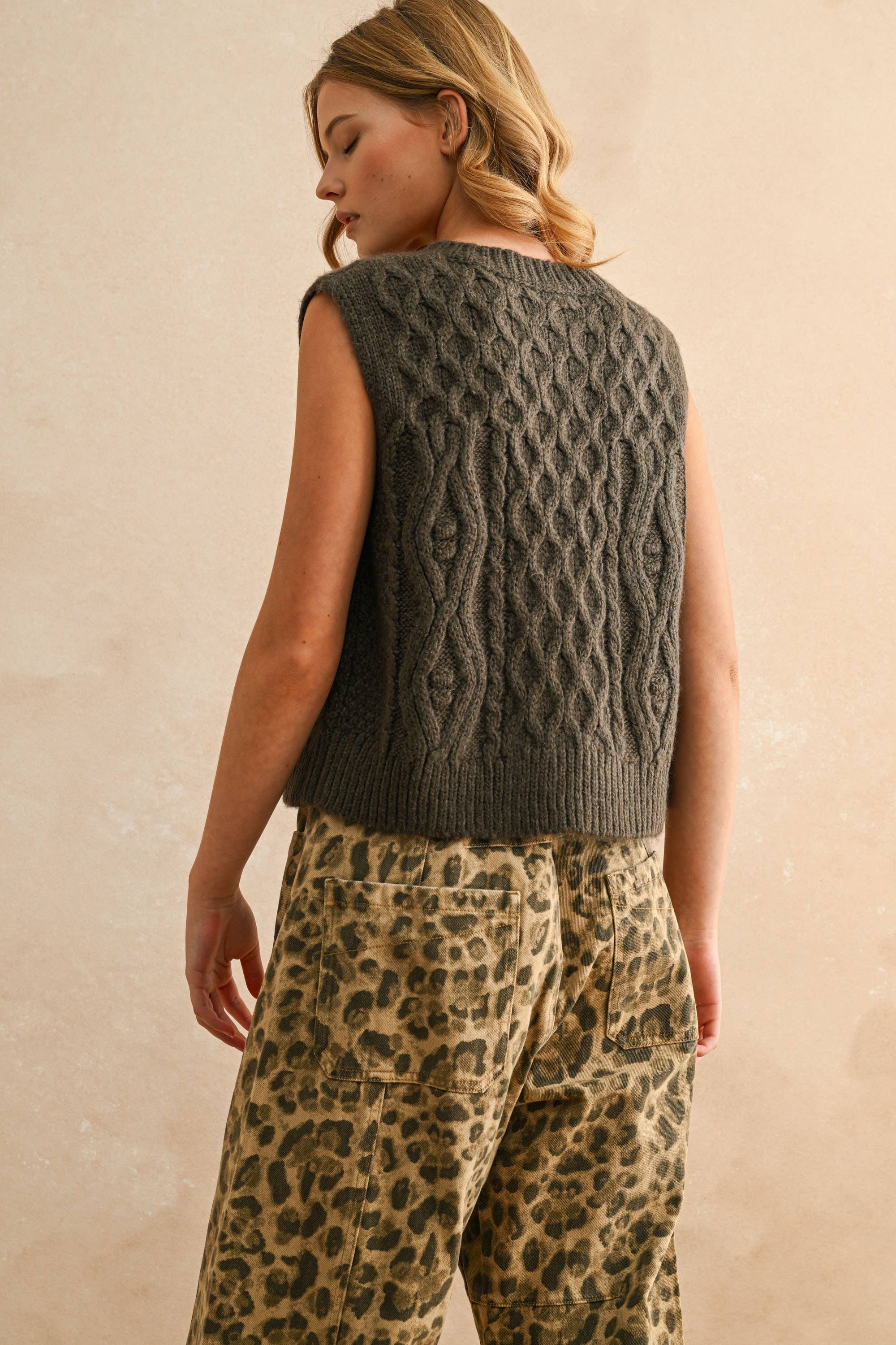 MIOU MUSE Winterberry Sweater Vest