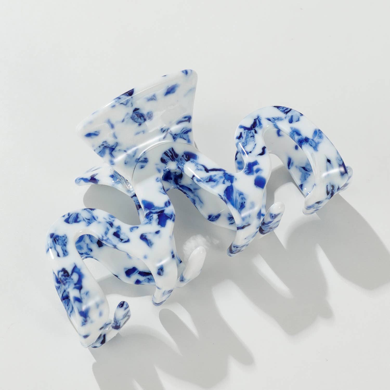 Adorro Coastal Blue Large | Squiggle Large Claw Clip