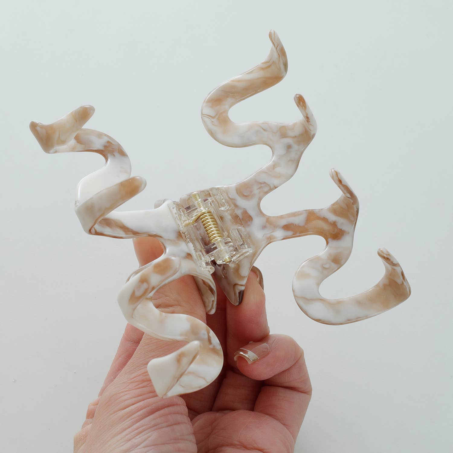 Adorro Calacatta Gold Large | Squiggle Clip