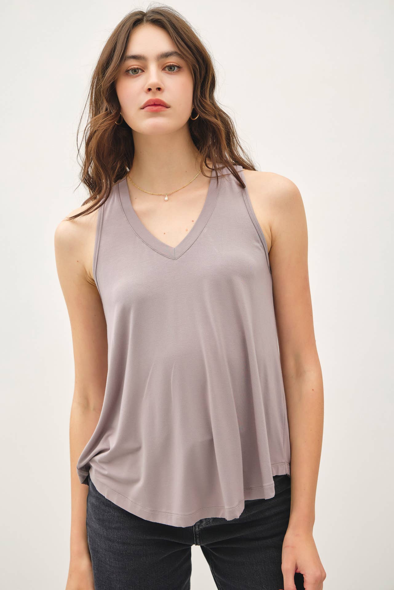 Be Cool Basic Threads Flowy V-NECK TANK