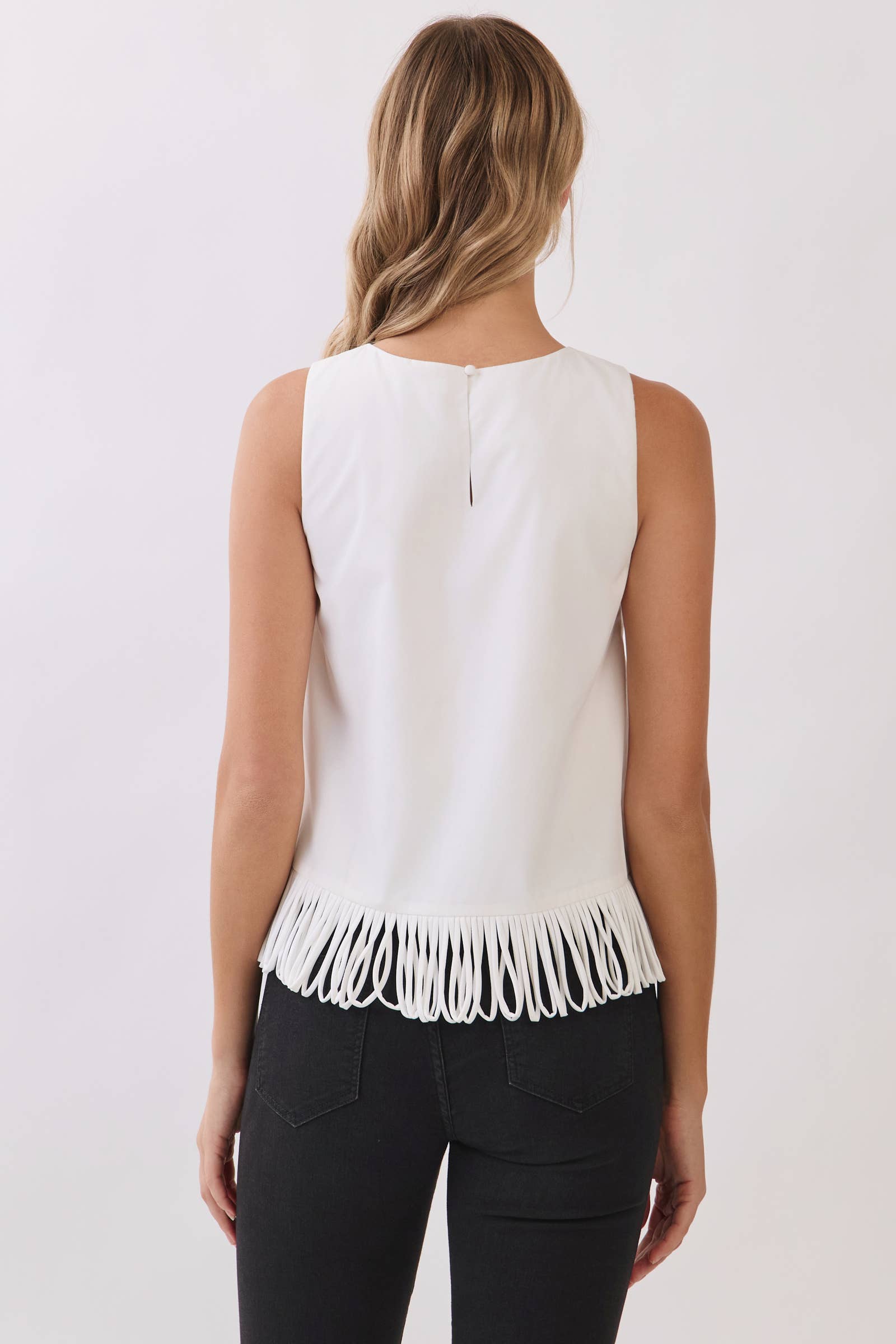 TCEC CT10040-Fringe Hem Sleeveless Top