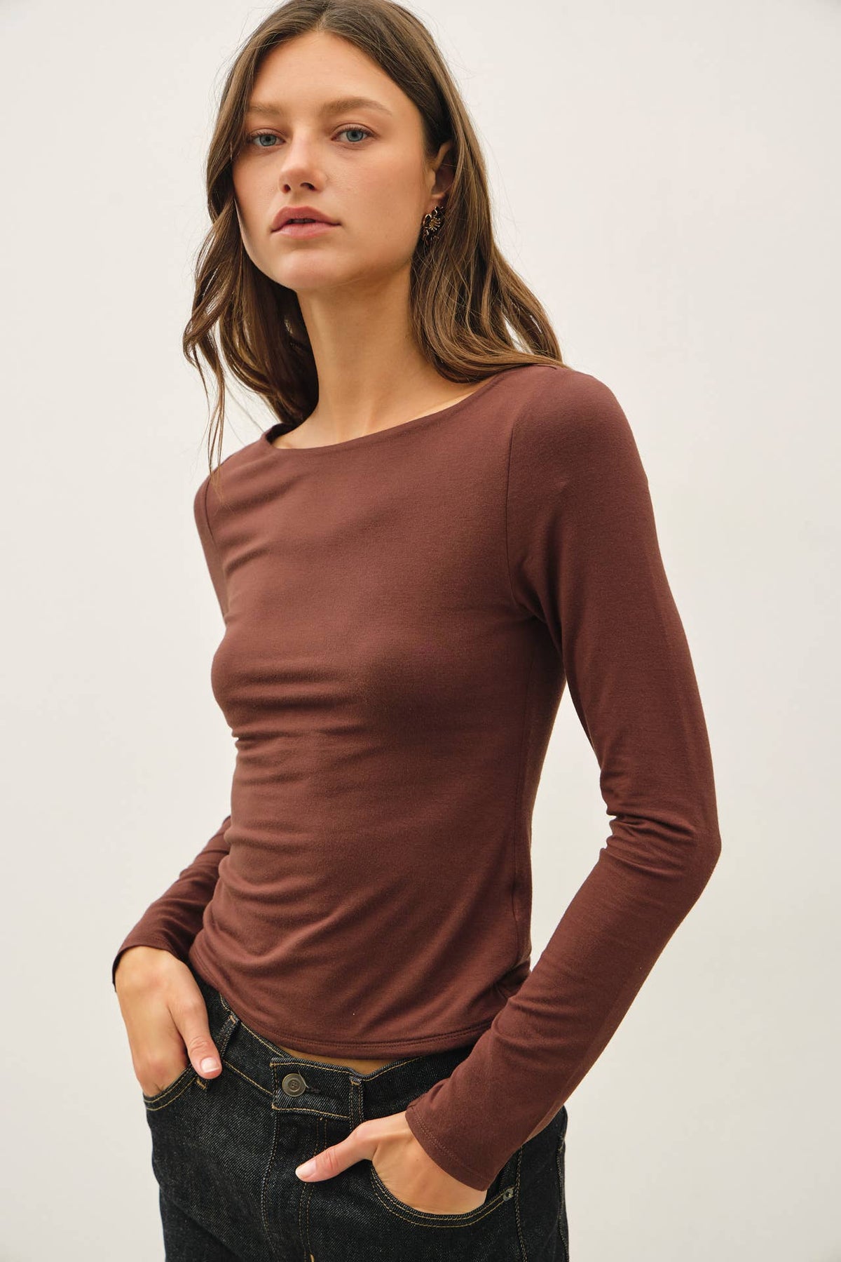 Be Cool BASIC THREADS BOAT NECK LONG SLEEVE TOP DK.CHOCO