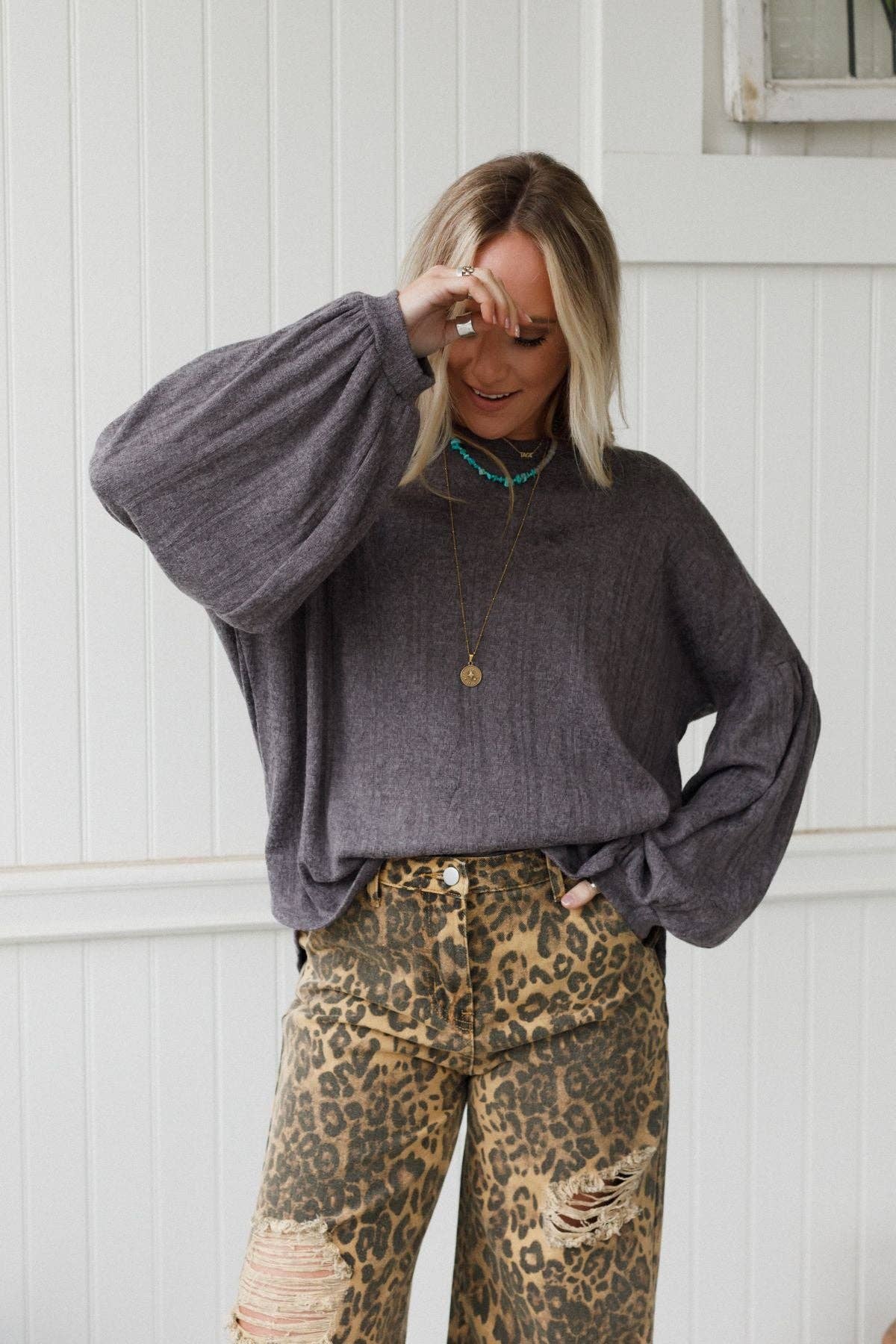 Three Bird Nest Sweet Heart Balloon Sleeve Knit Sweater - Black