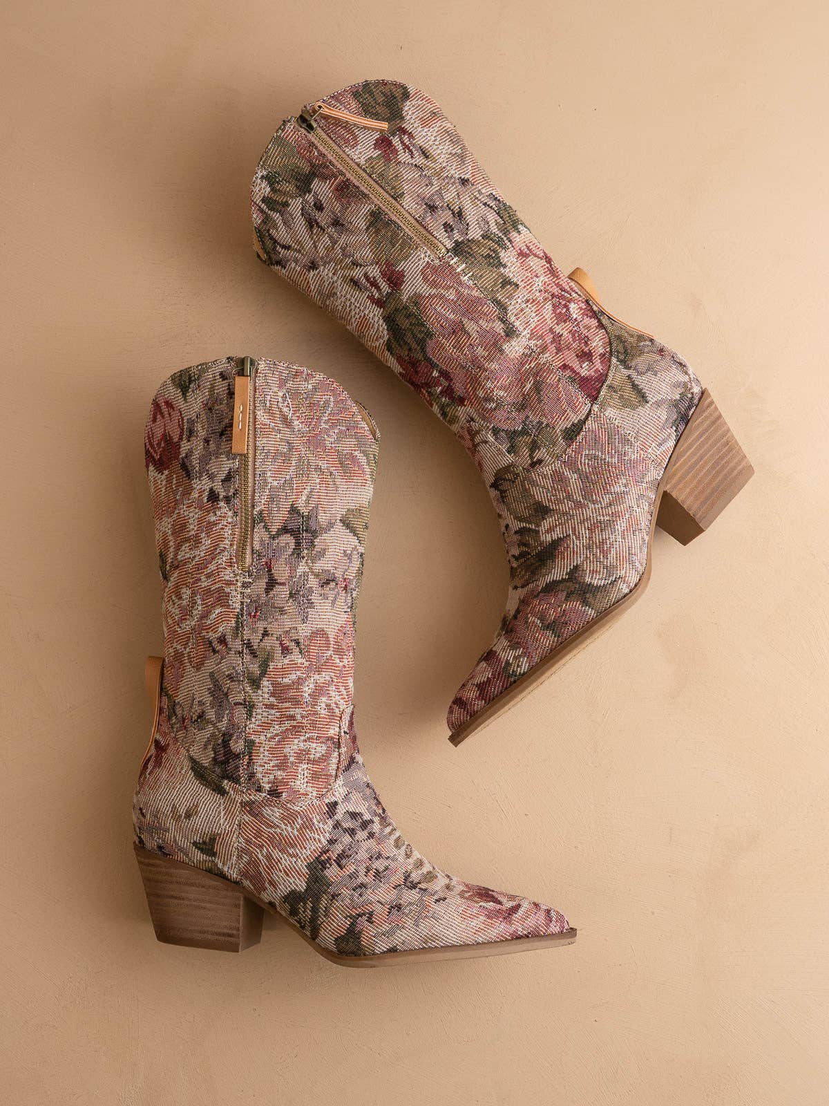 OASIS SOCIETY The Brilee | Mauve Tapestry Western Fall Boot