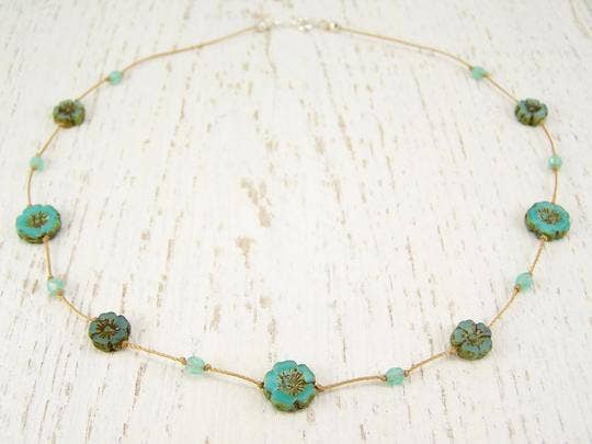 Jo Bird Jewelry Hibiscus Necklace