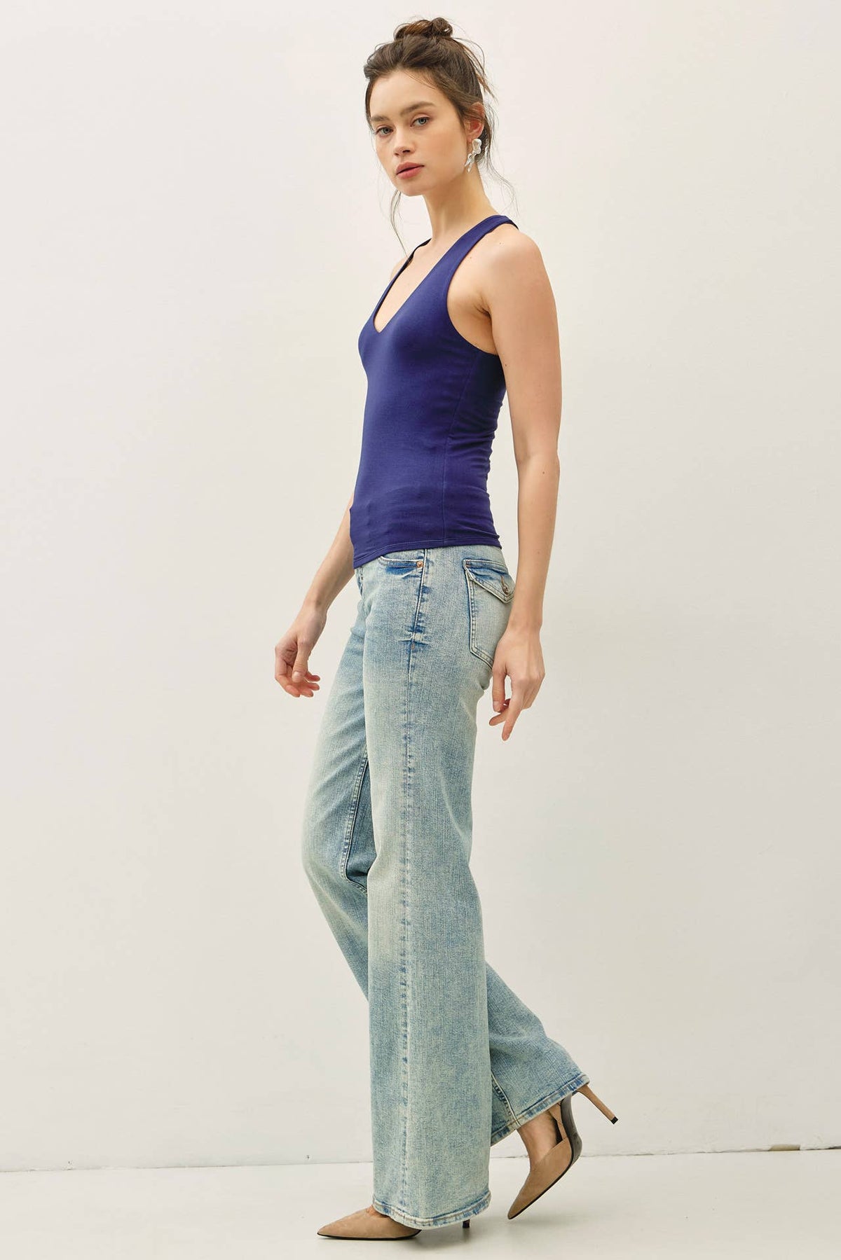 Be Cool BASIC THREADS V-NECK RACER BACK TANK