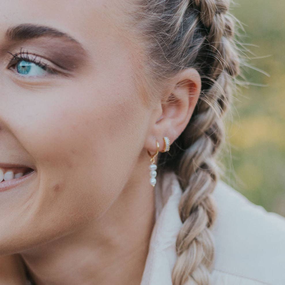 Mauve Jewelry Co. Catalina Pearl Earrings