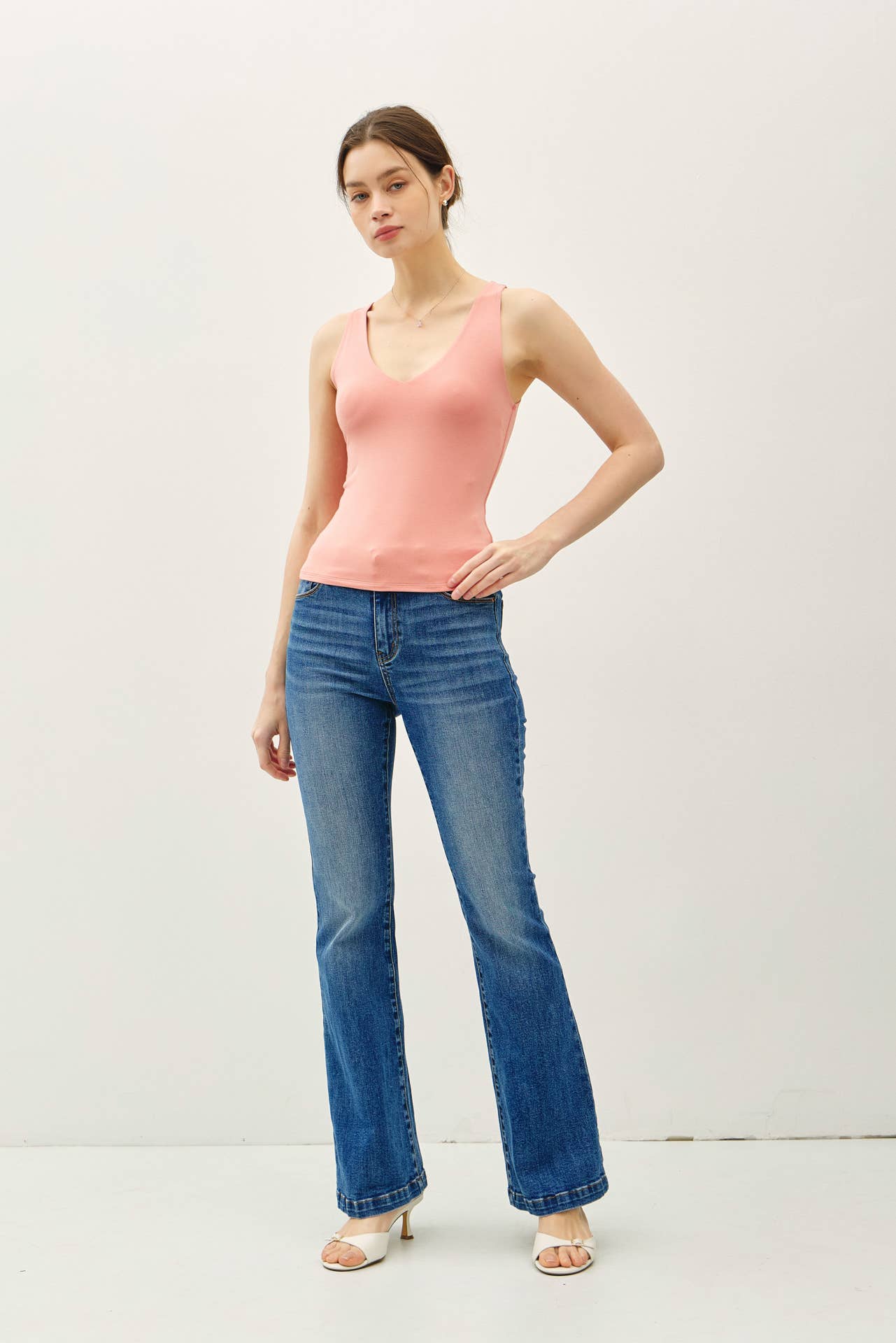 Be Cool BASIC THREADS FULL LENGTH V-NECK TANK