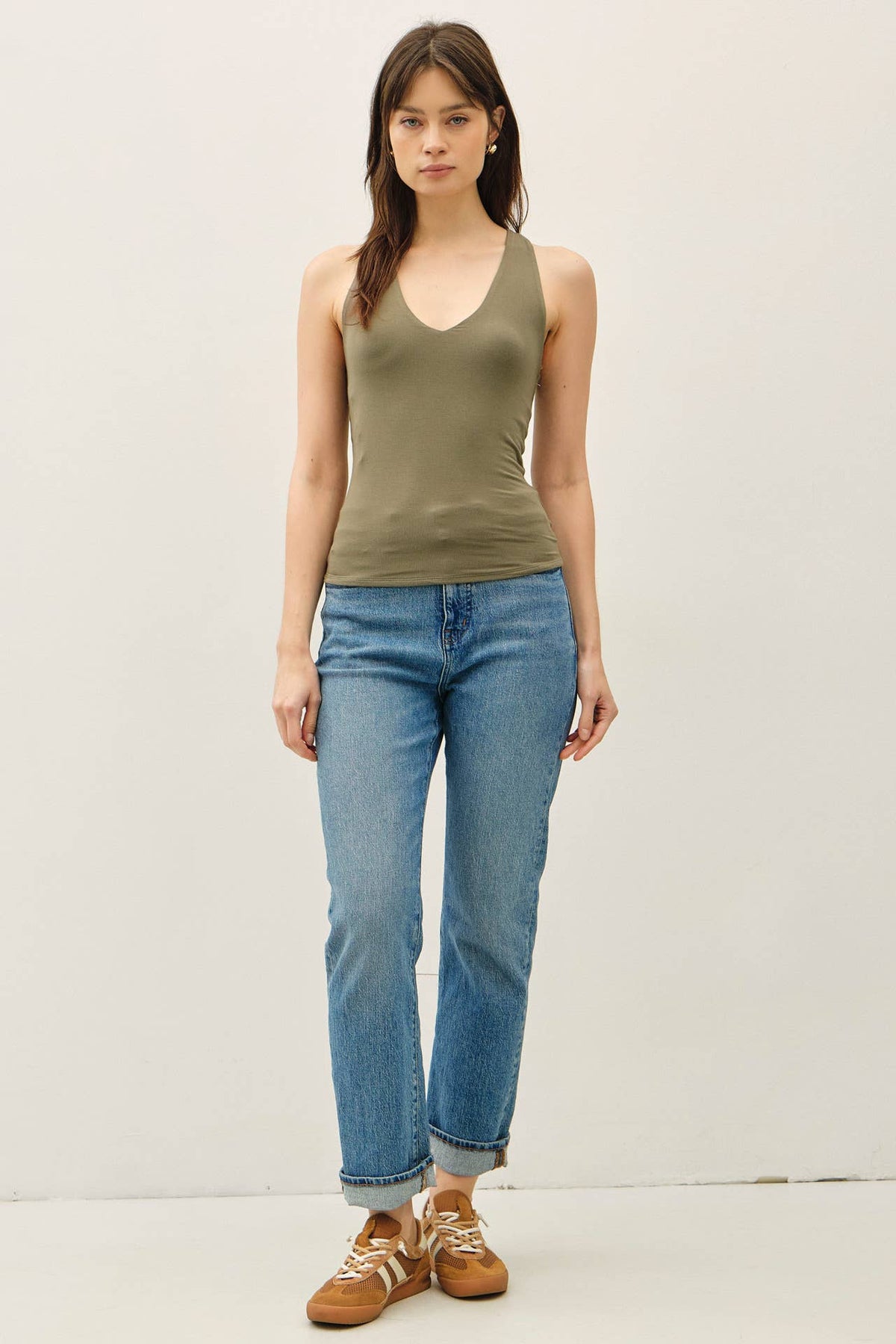 Be Cool BASIC THREADS V-NECK RACER BACK TANK