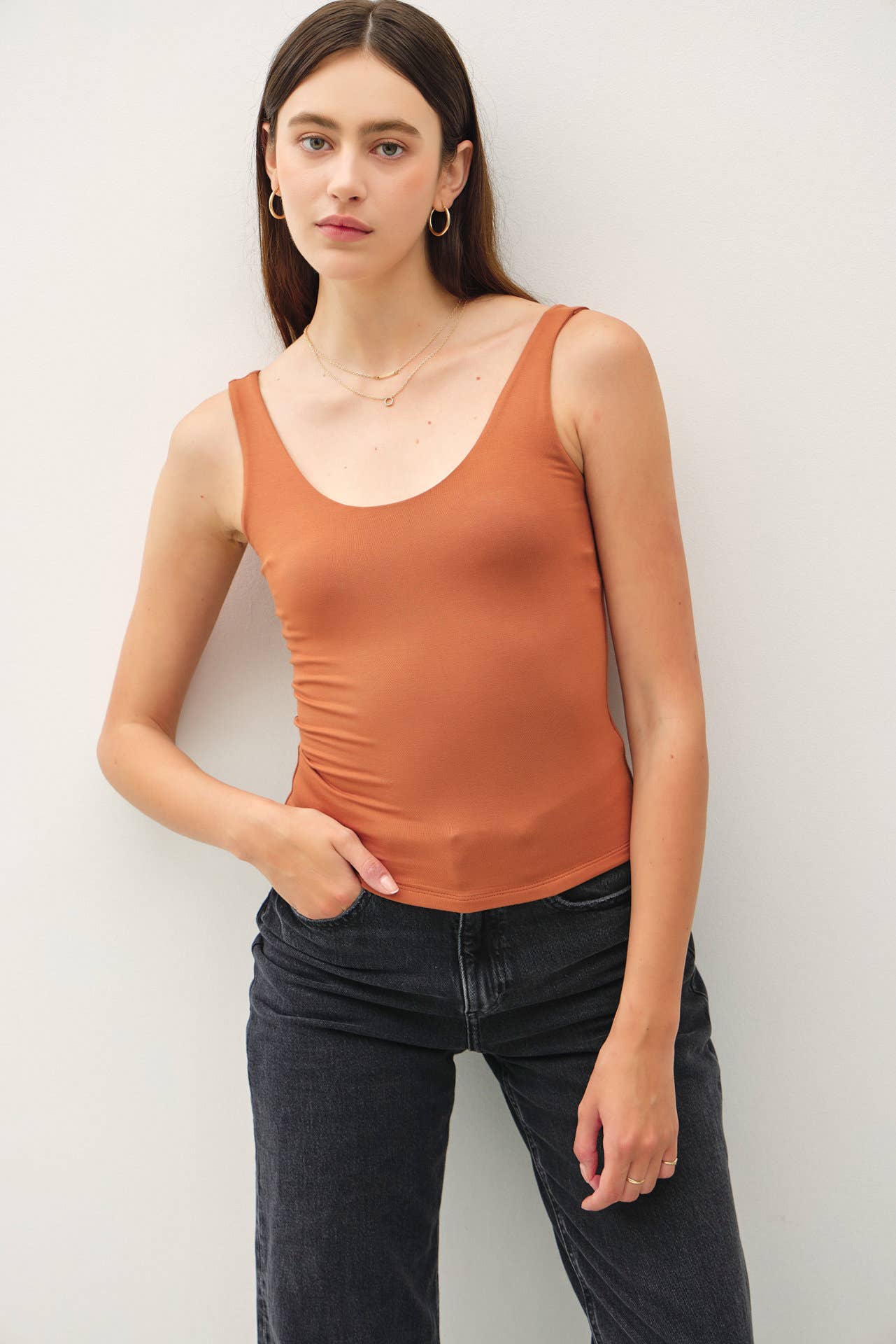 Be Cool BASIC THREADS SCOOP NECK TANK