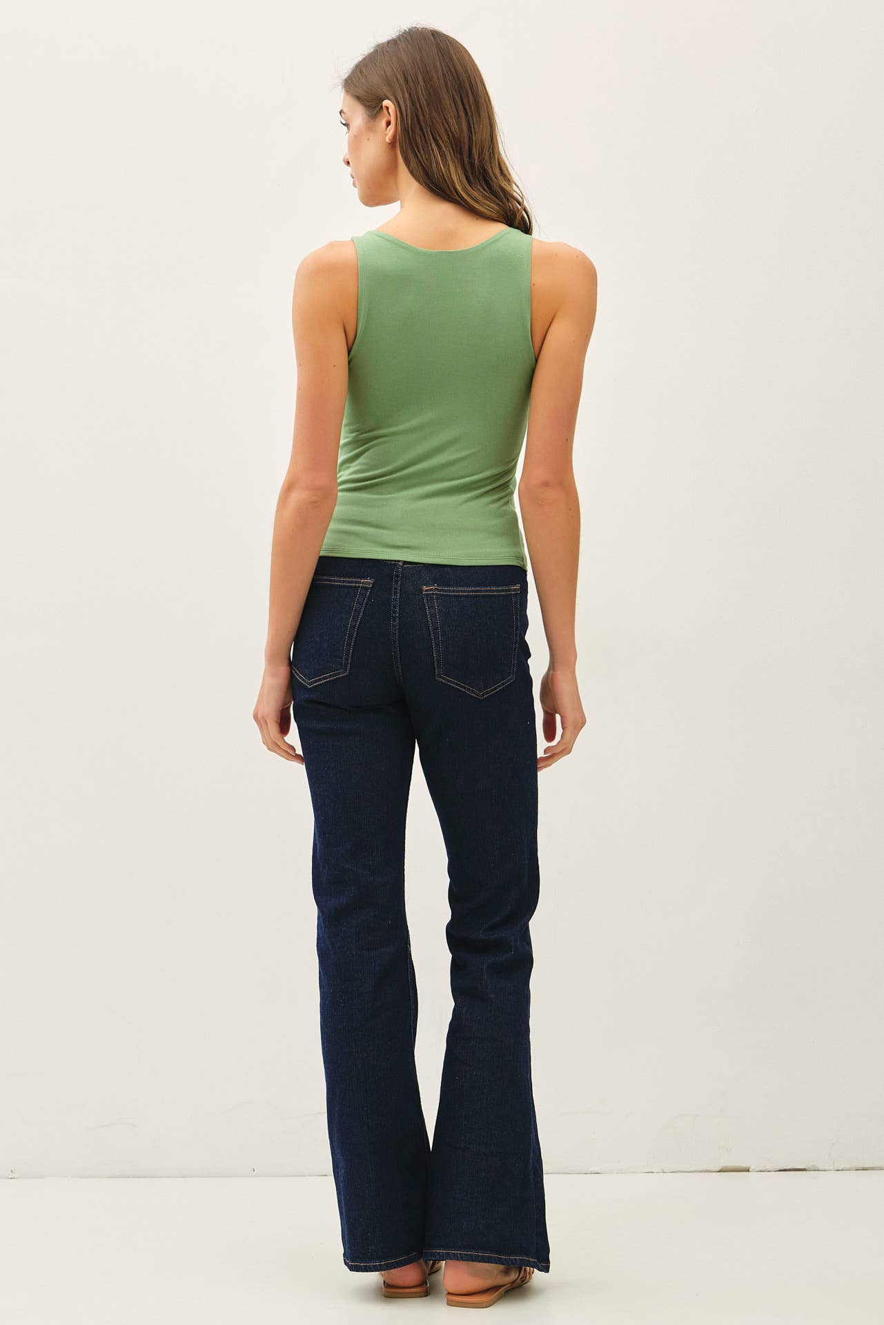 Be Cool BASIC THREADS FULL LENGTH V-NECK TANK