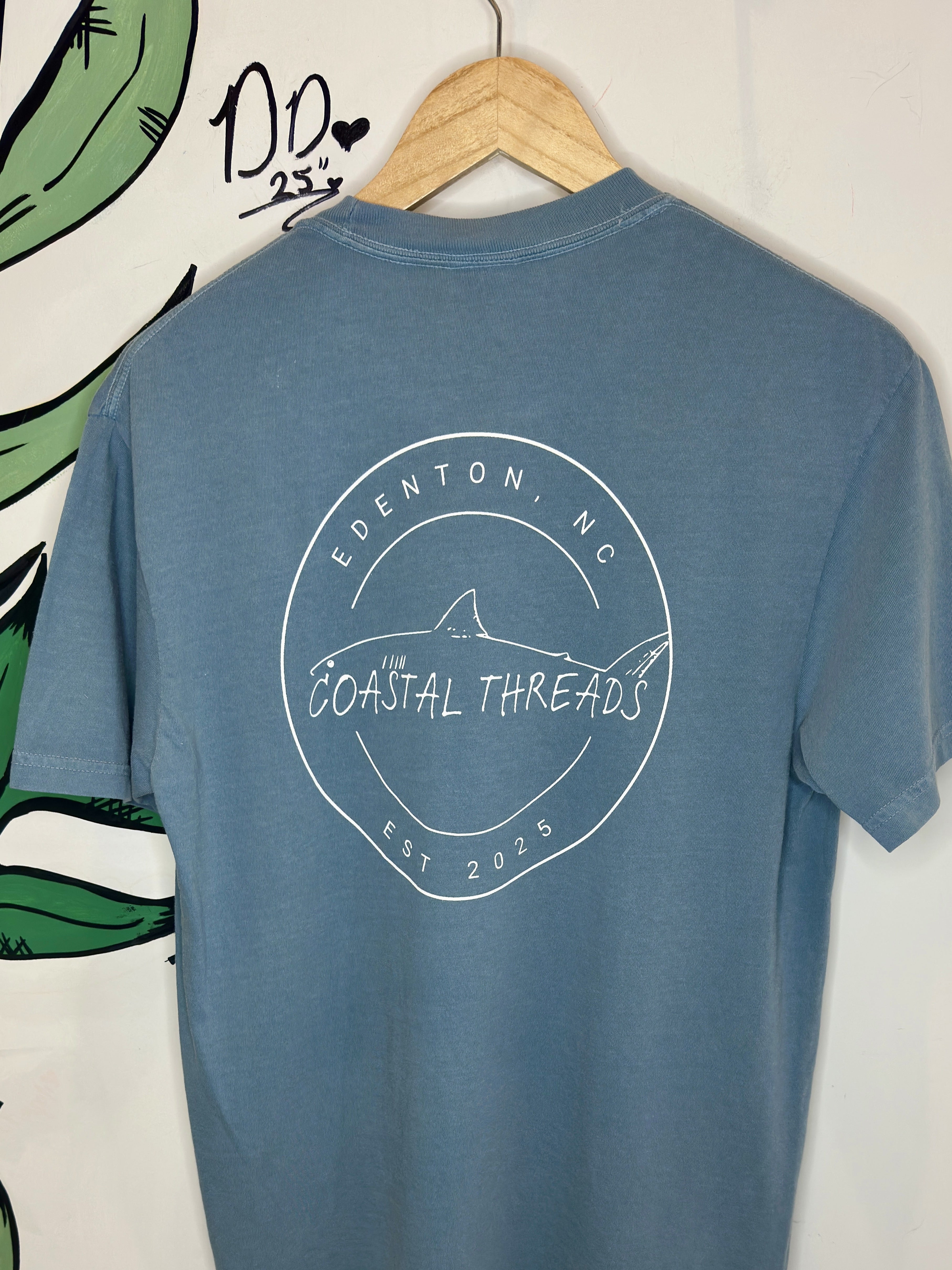 Coastal Threads COASTAL THREADS COMFORT COLORS TEE Ice blue