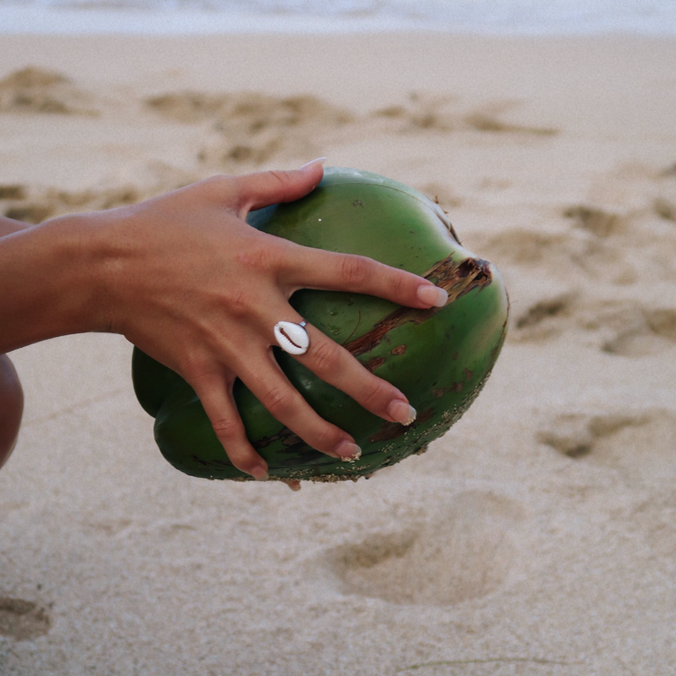 The Salty Gem Shell Ring