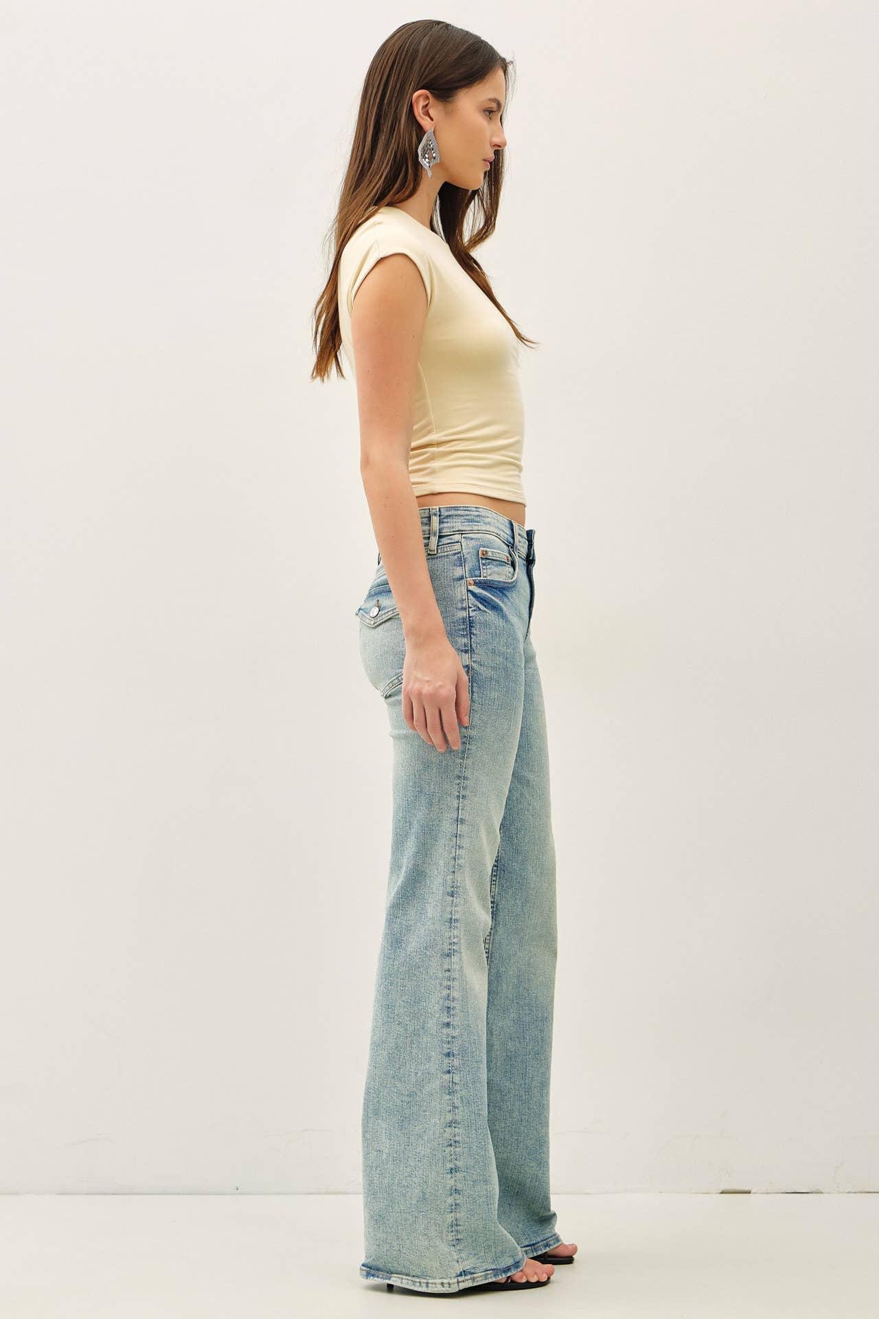 Be Cool BASIC THREADS CAP SLEEVE CREWNECK TOP