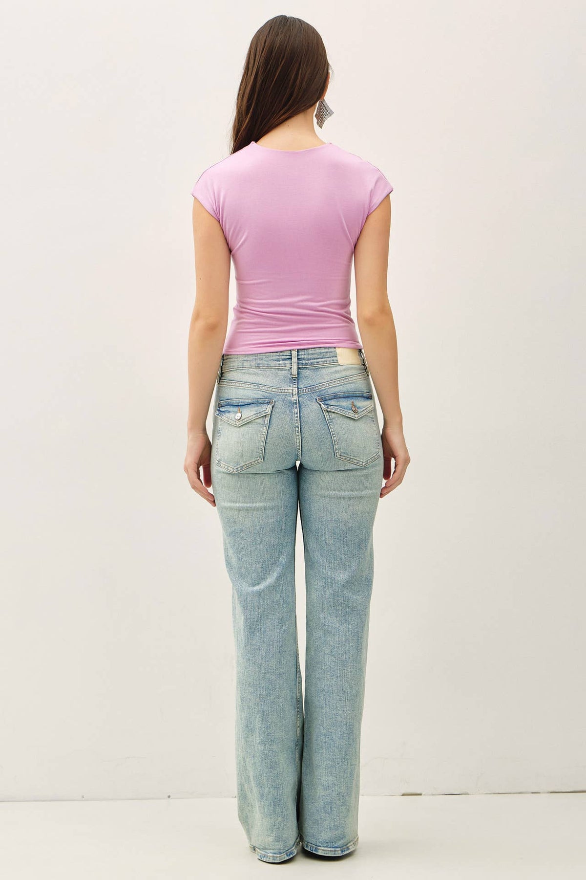 BASIC THREADS CAP SLEEVE CREWNECK TOP