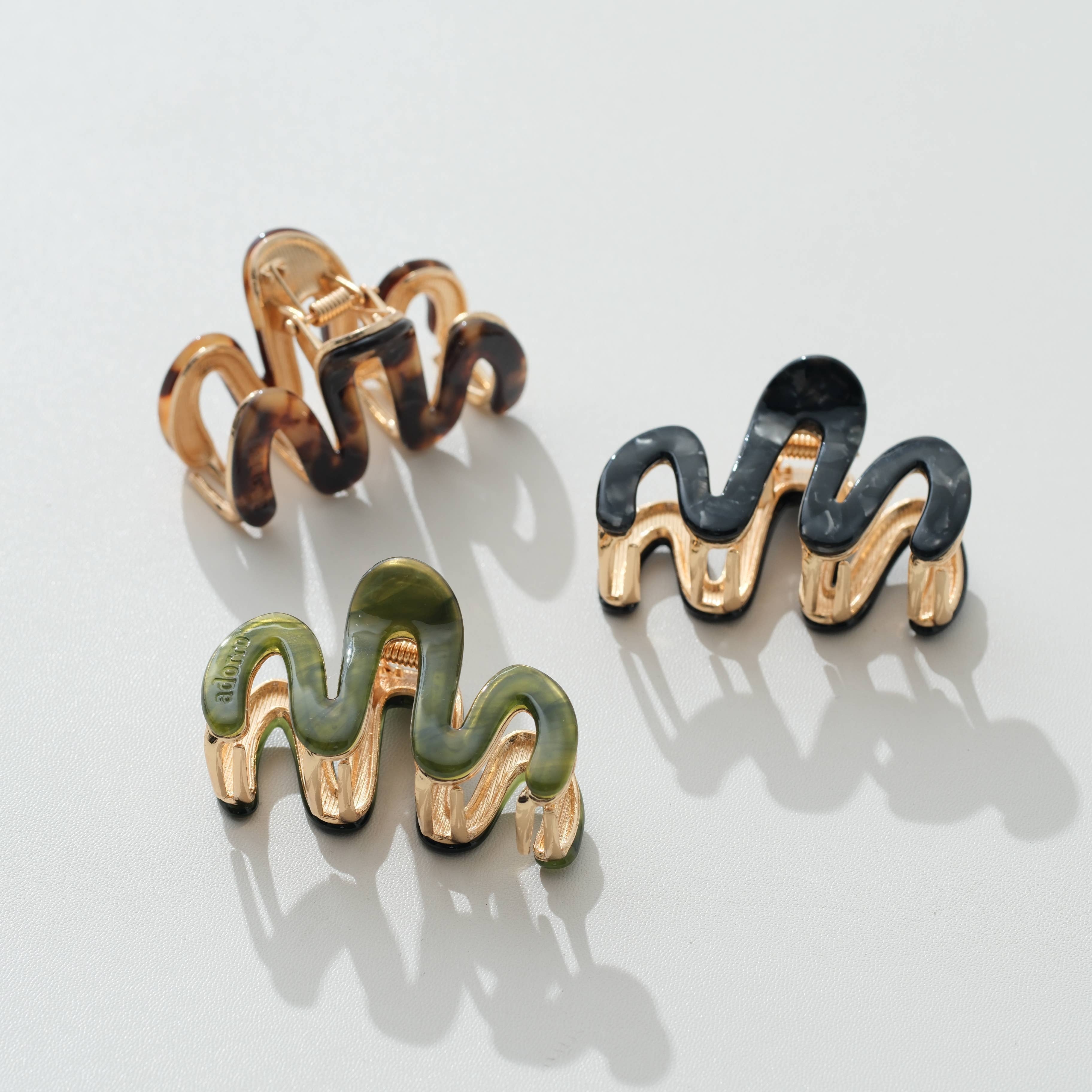Adorro Willow Mini Vintage Metal Squiggle Claw Clip