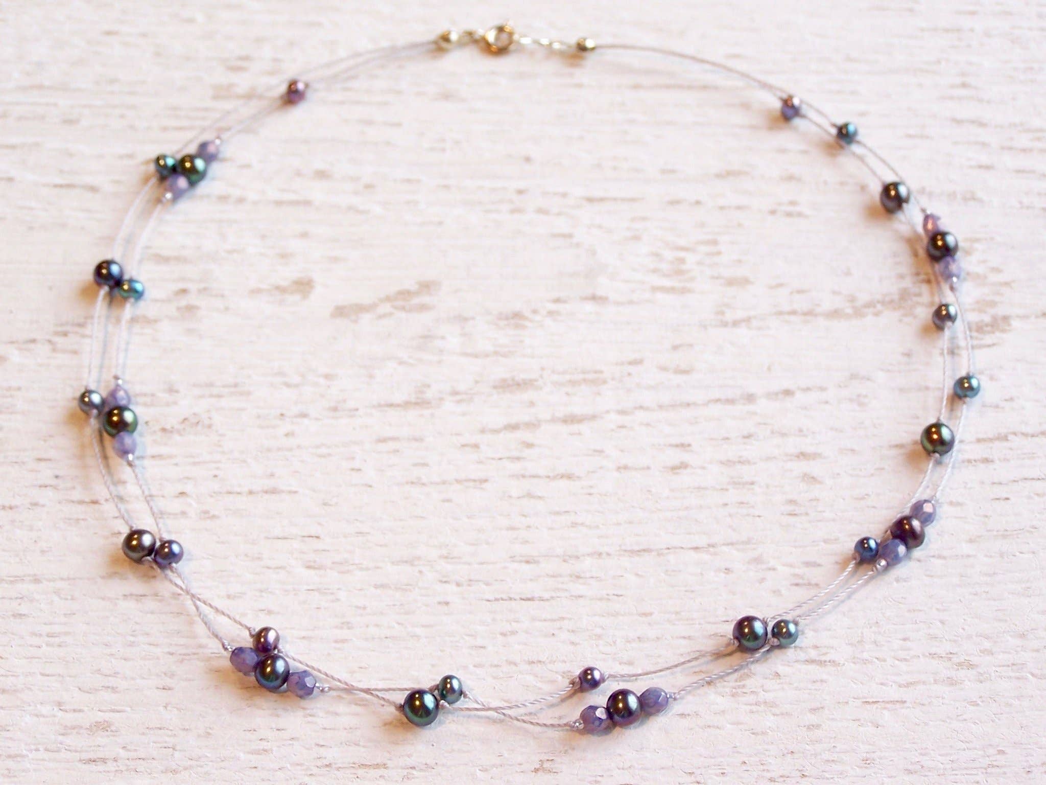 Jo Bird Jewelry Knotted Pearl Necklace - Hilo Lei