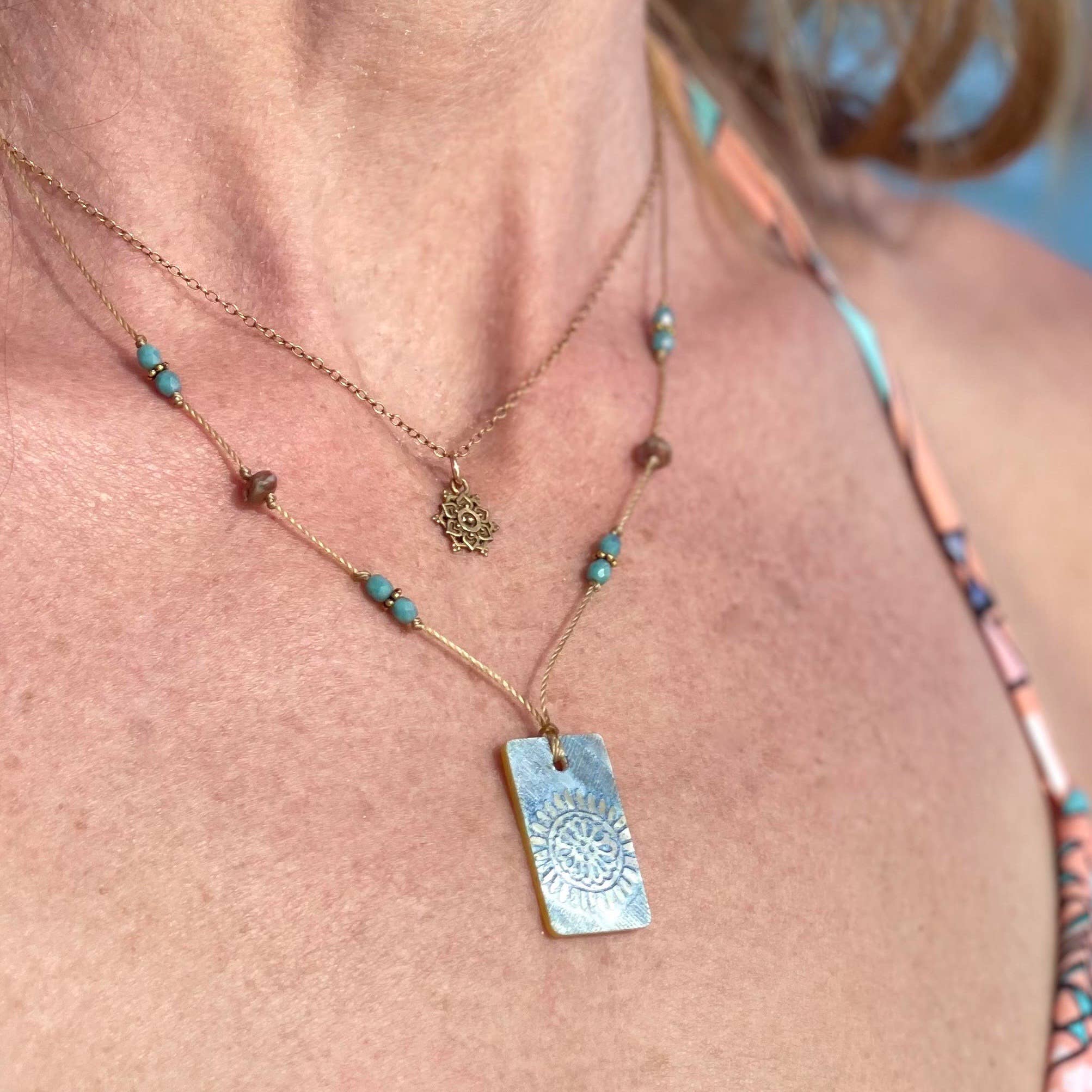 Jo Bird Jewelry Mother of Pearl Shell Necklace - Neutral Colors