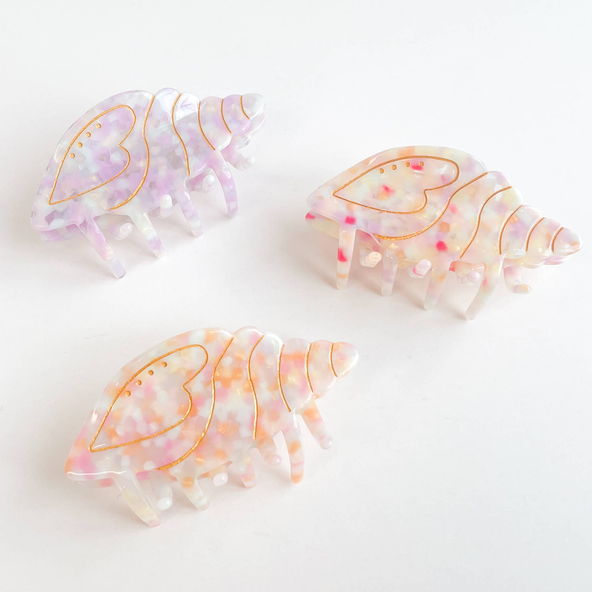 Adorro Sandy | Conch Shell Claw Clip